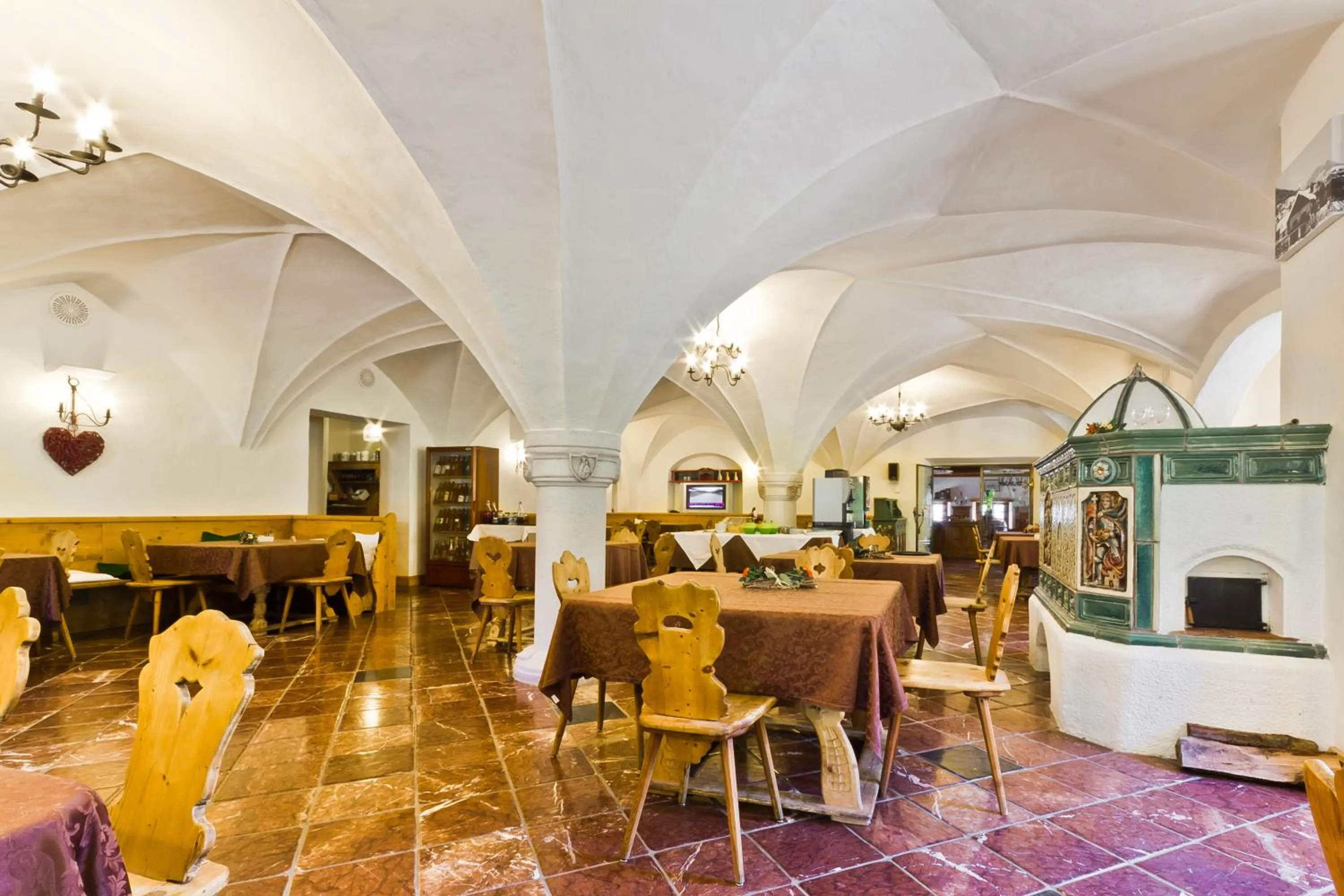 Restaurant/places to eat in Hotel Edelhof