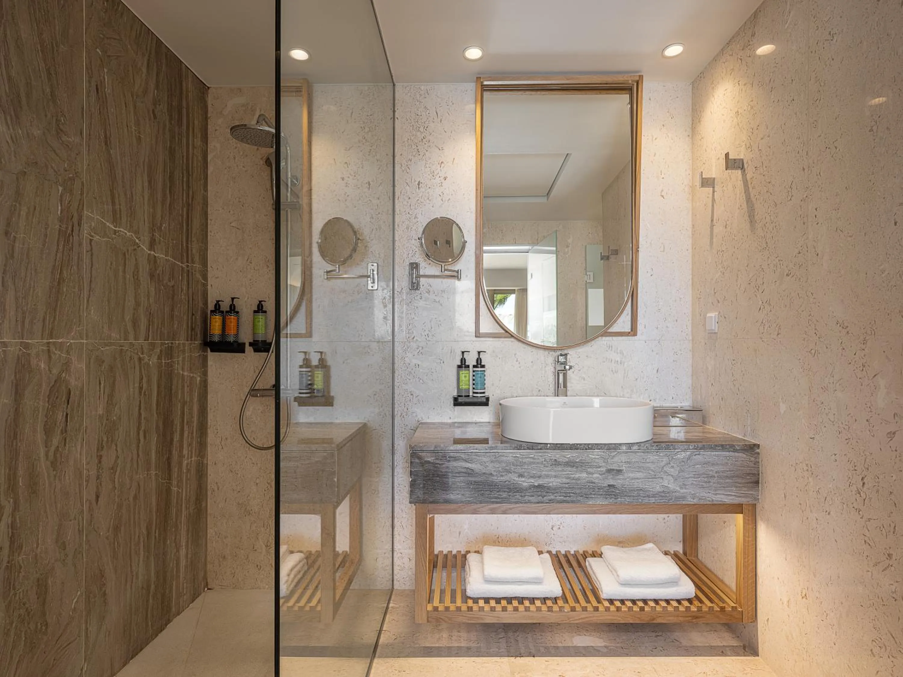 Shower in Avra Imperial Hotel