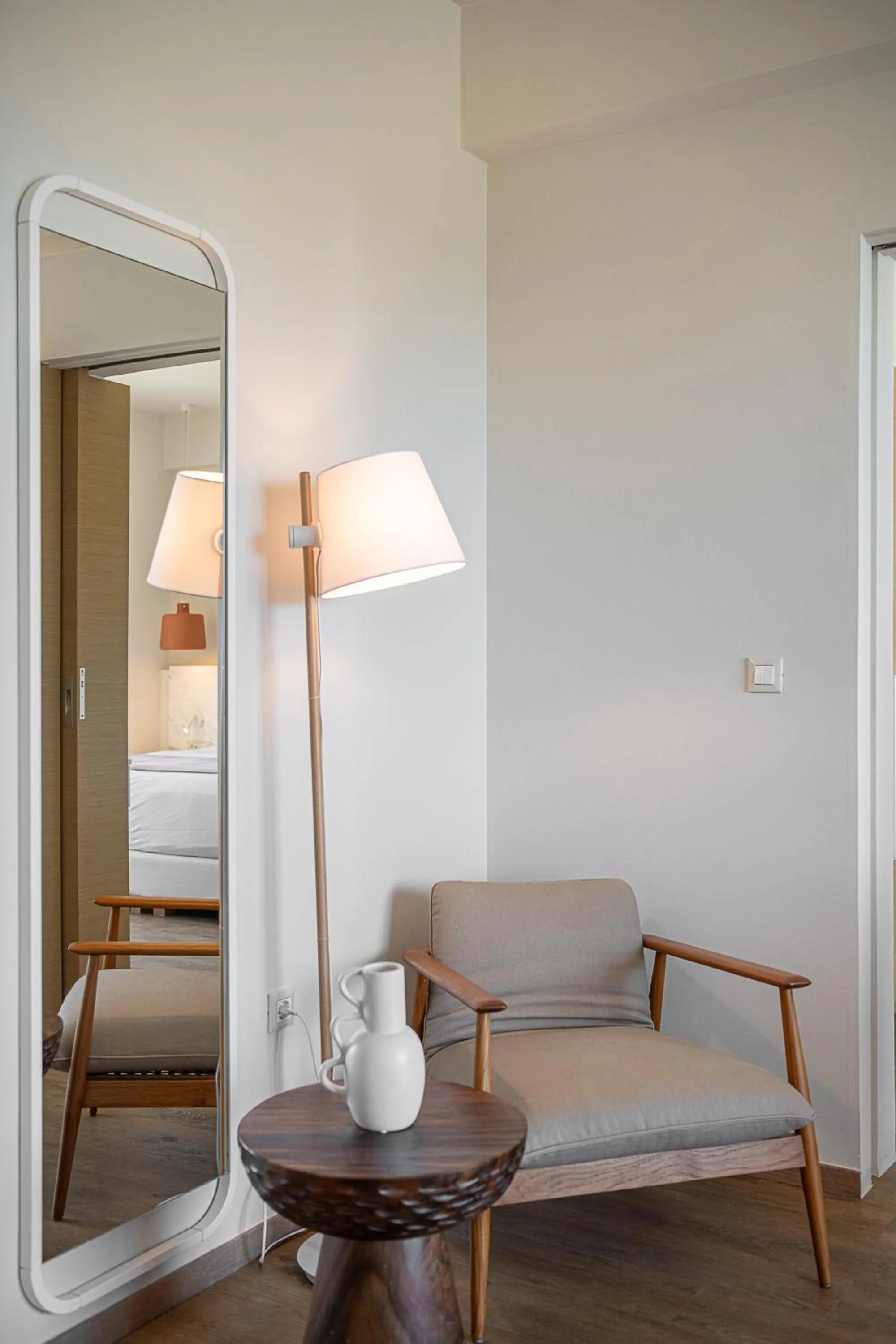 Seating area, Bed in Avra Imperial Hotel