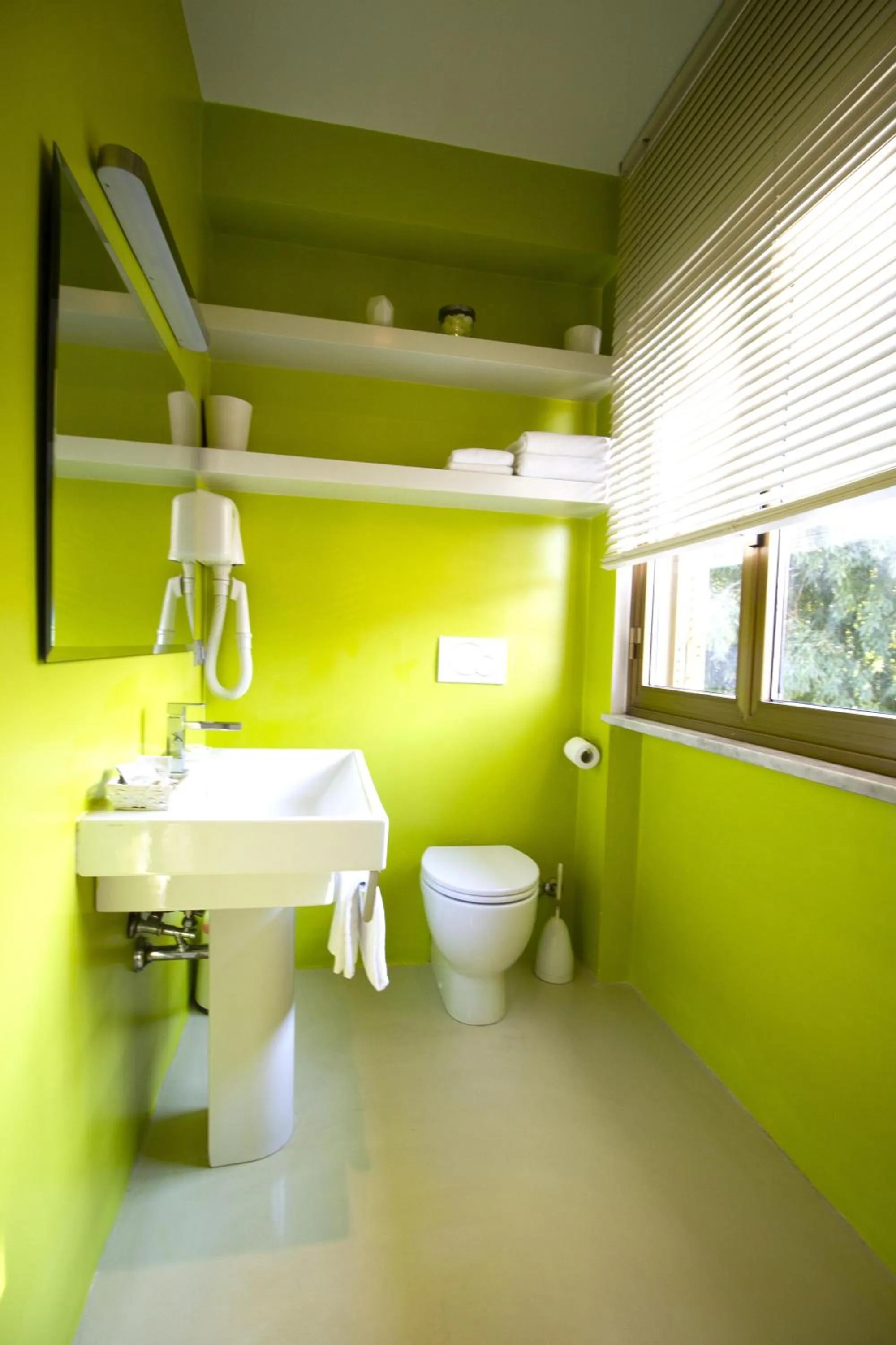 Bathroom in Affittacamere Stazione Valmontone