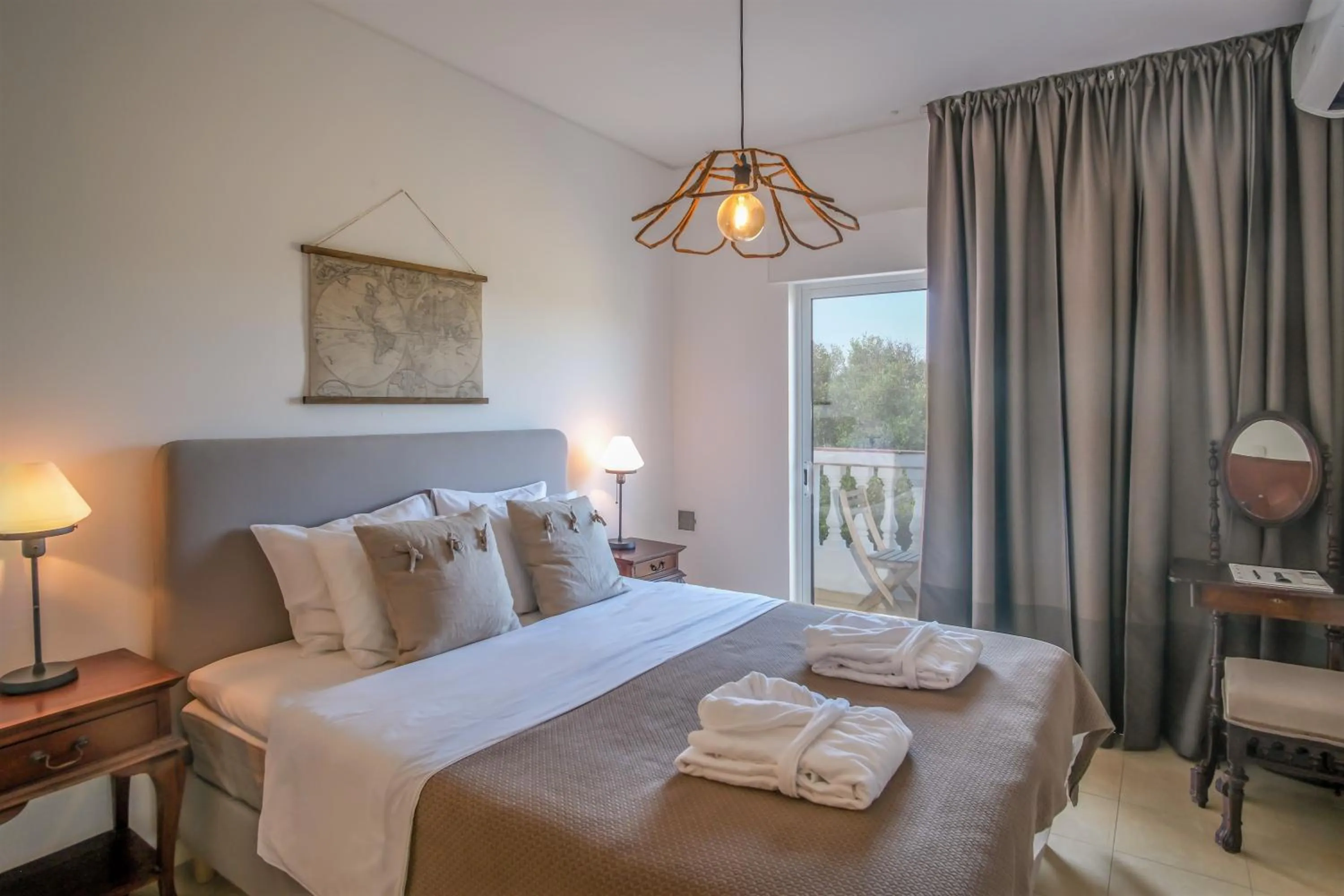 Bed in Casa Luisandra Boutique Hotel B&B