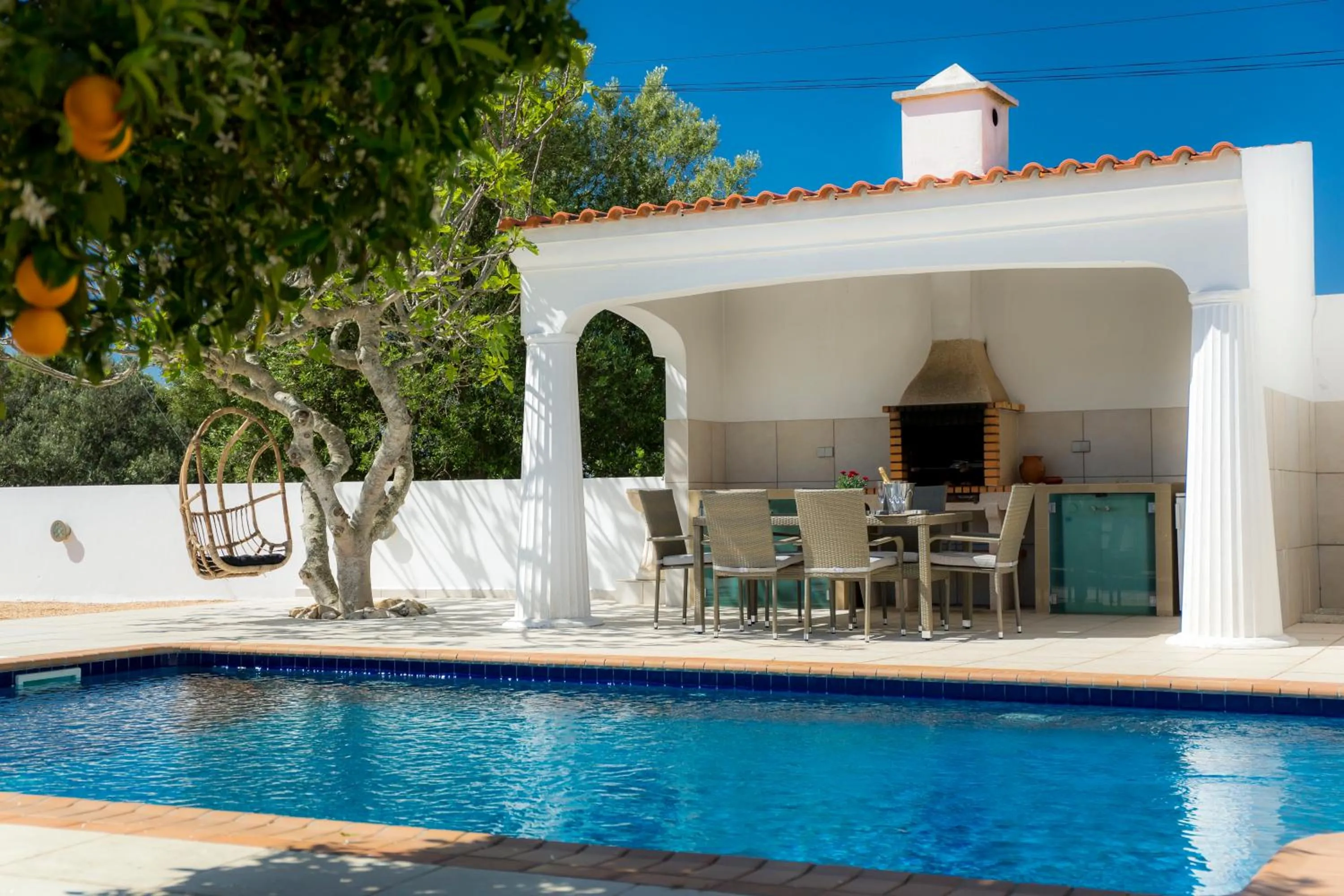 Swimming pool in Casa Luisandra Boutique Hotel B&B