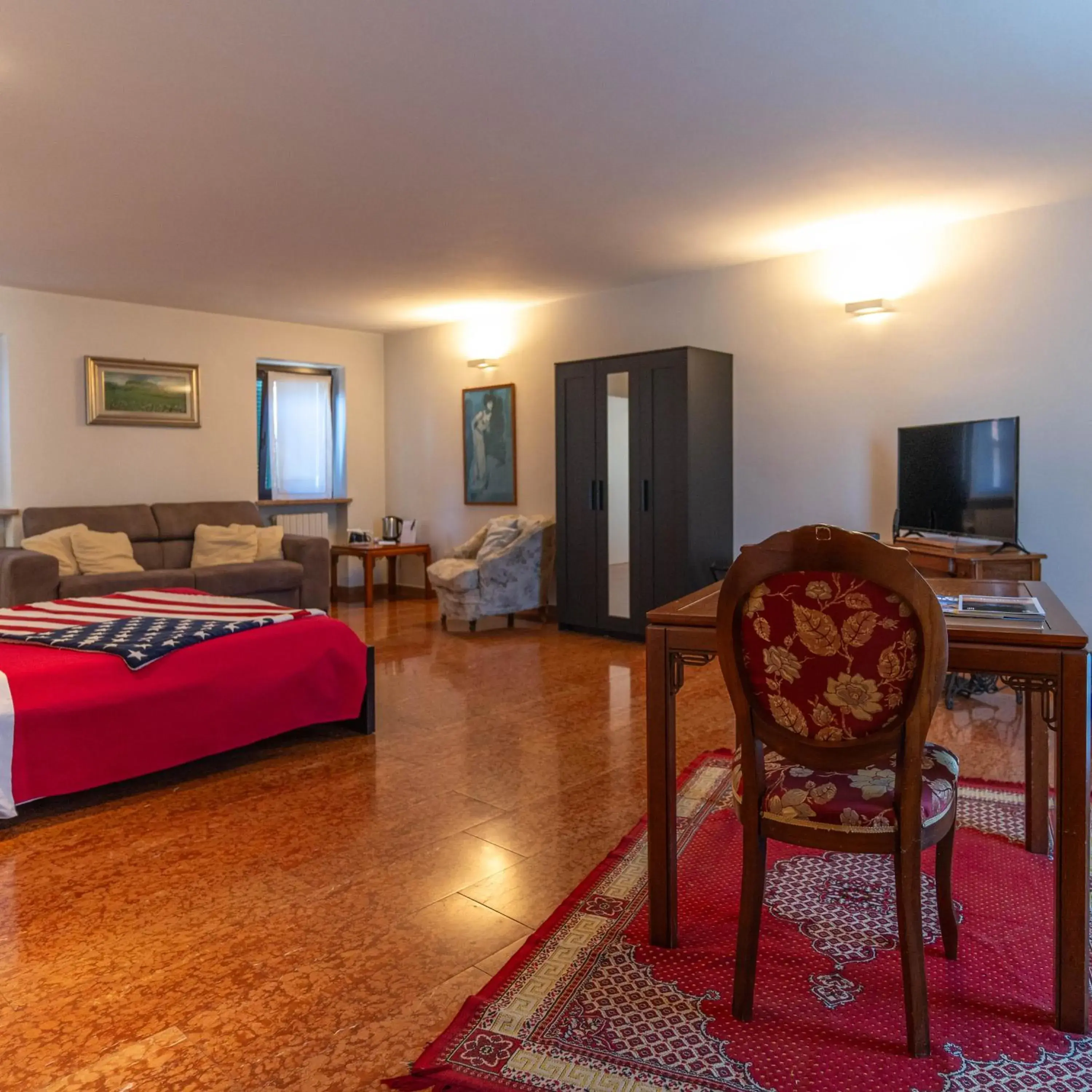 King Room with Spa Bath - single occupancy in A Casa di Tom King Room with Spa Bath - single occupancy in A Casa di Tom