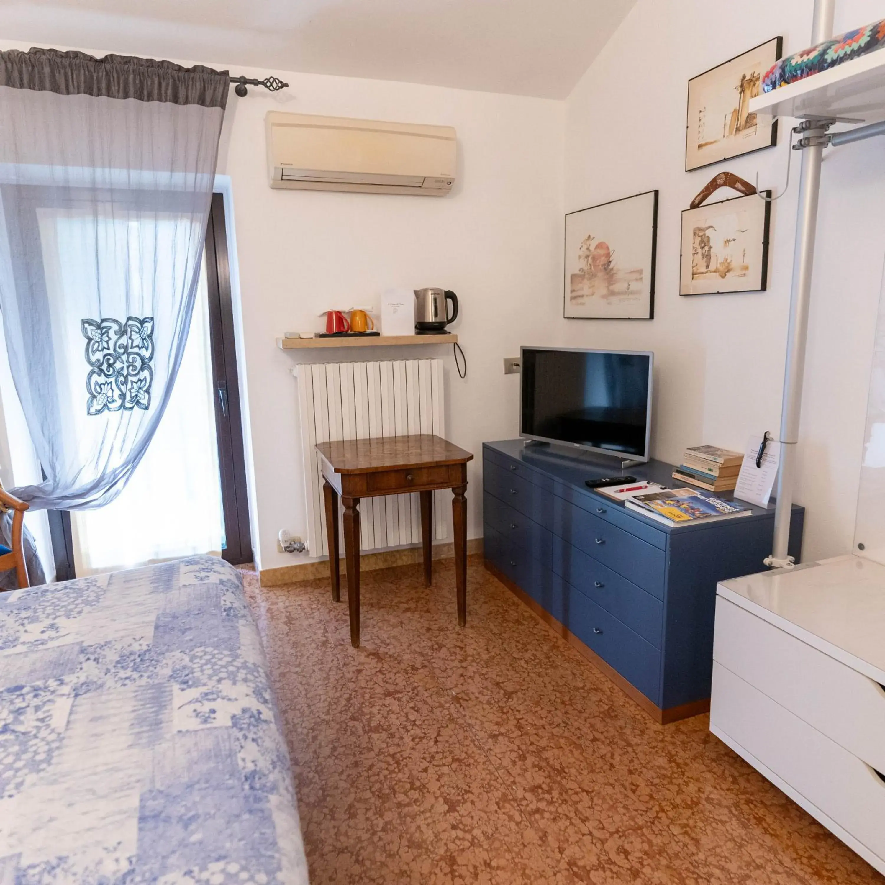 Double Room with Private External Bathroom - single occupancy in A Casa di Tom Double Room with Private External Bathroom - single occupancy in A Casa di Tom