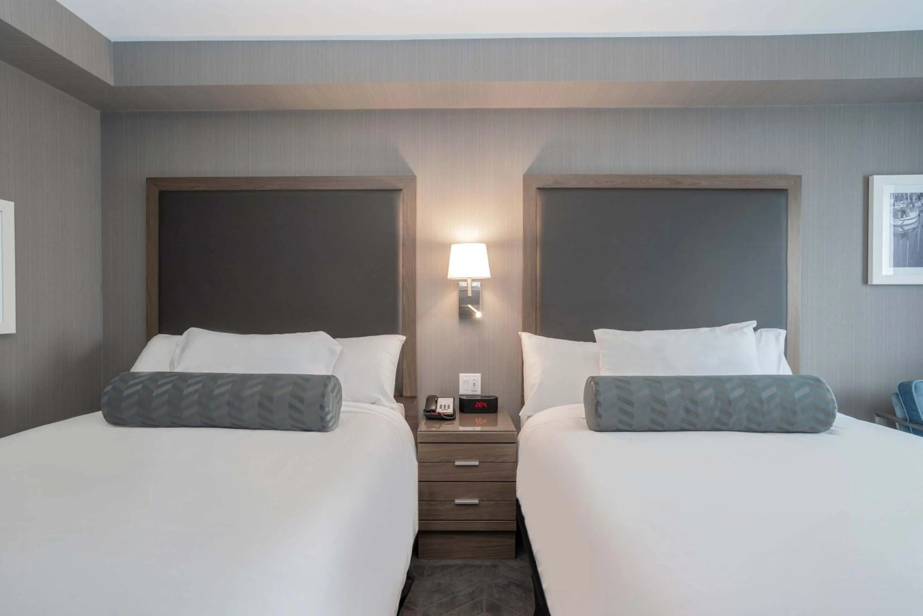 Photo of the whole room, Bed in Sandman Signature St. John's Hotel