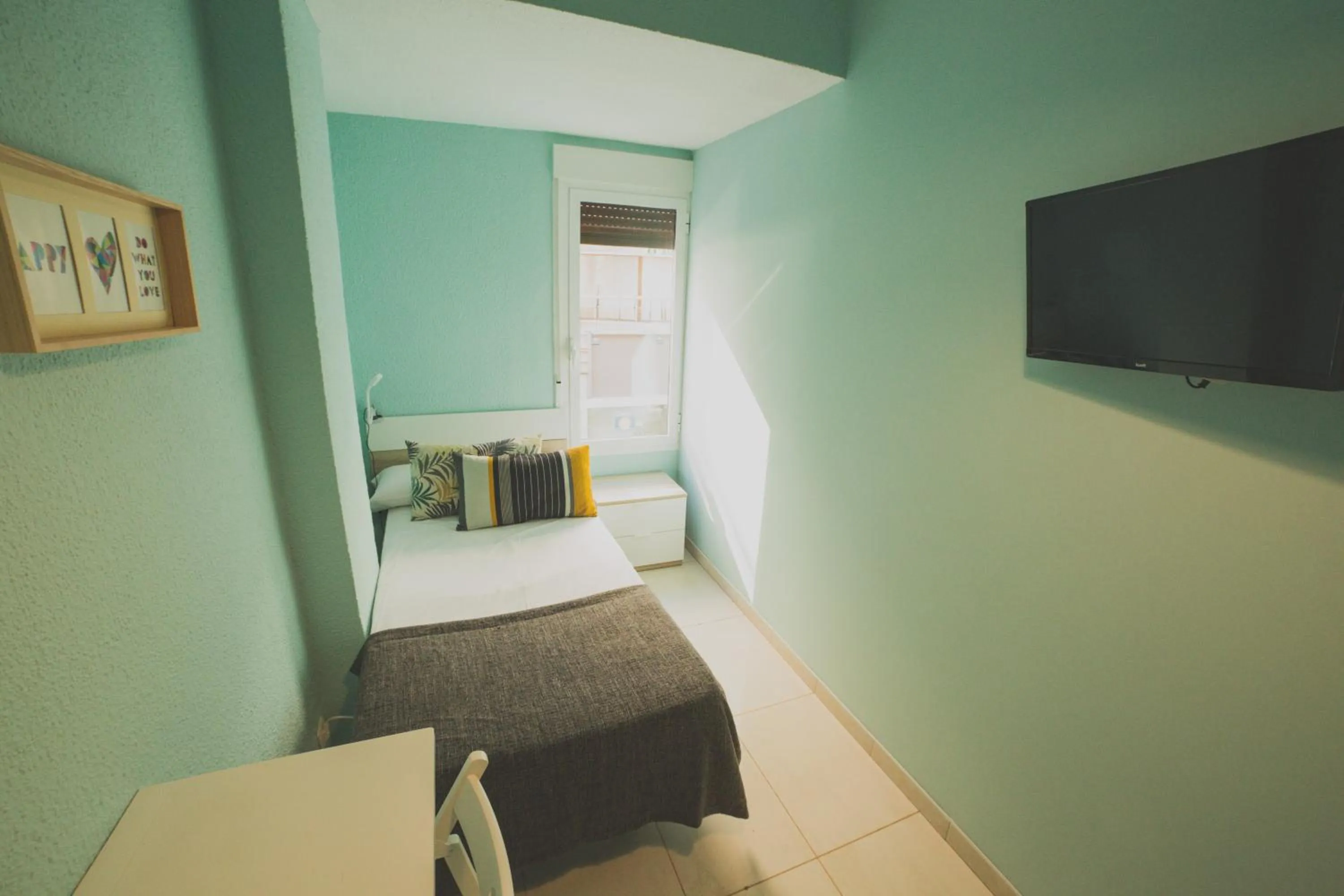 Bed in Old Town Alicante