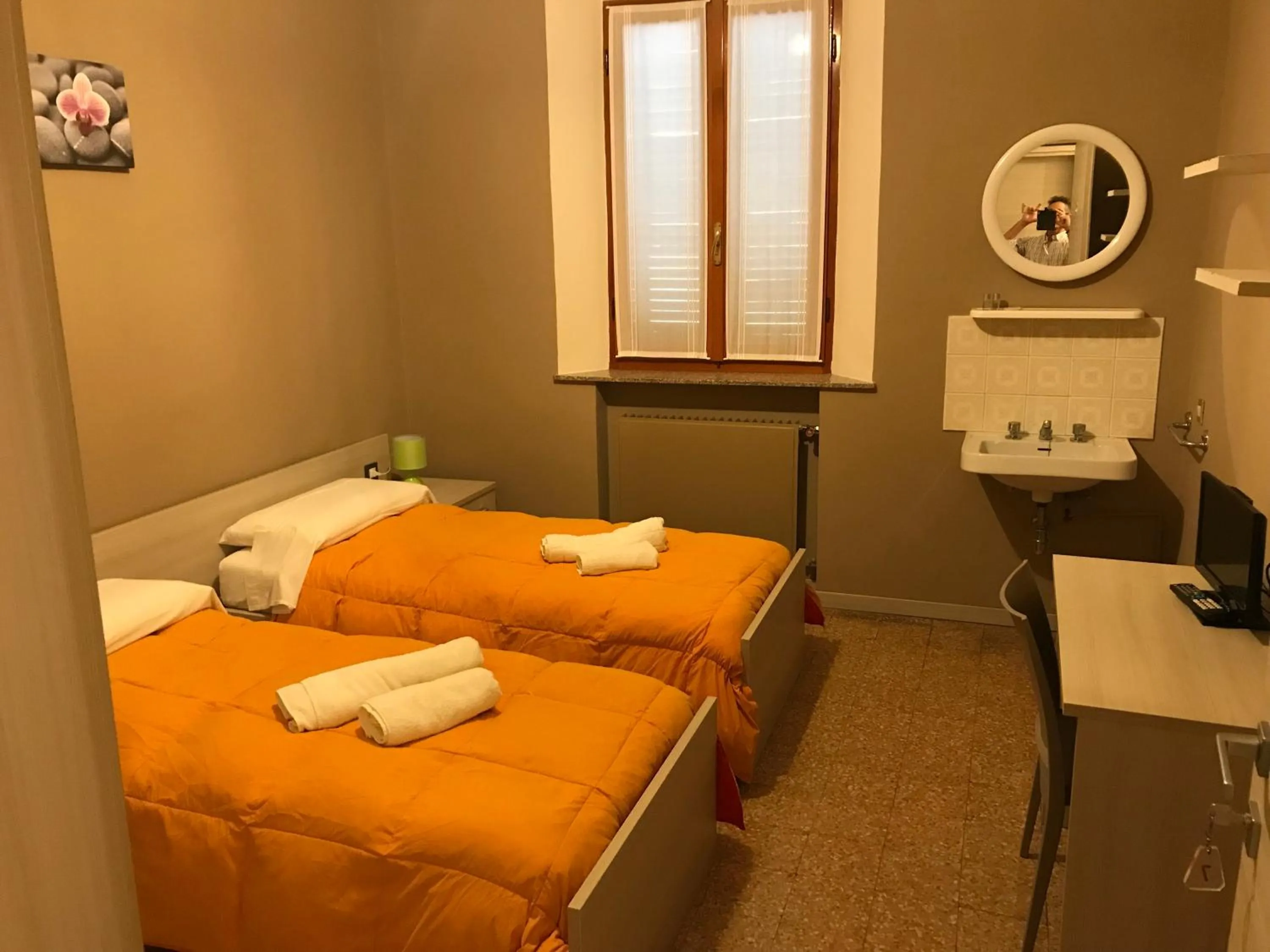 Bed in Albergo centrale