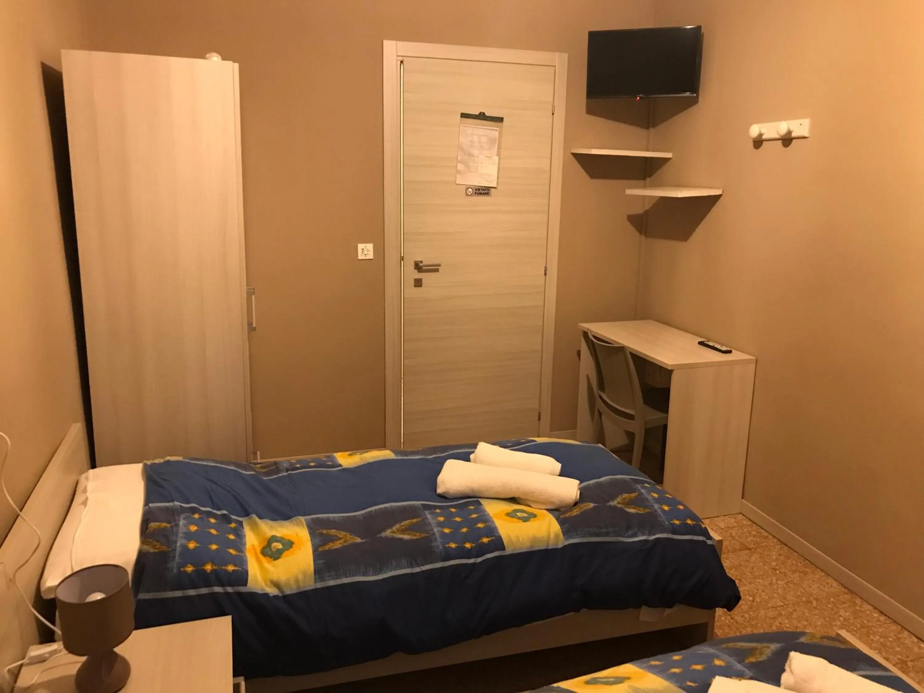 Bed in Albergo centrale