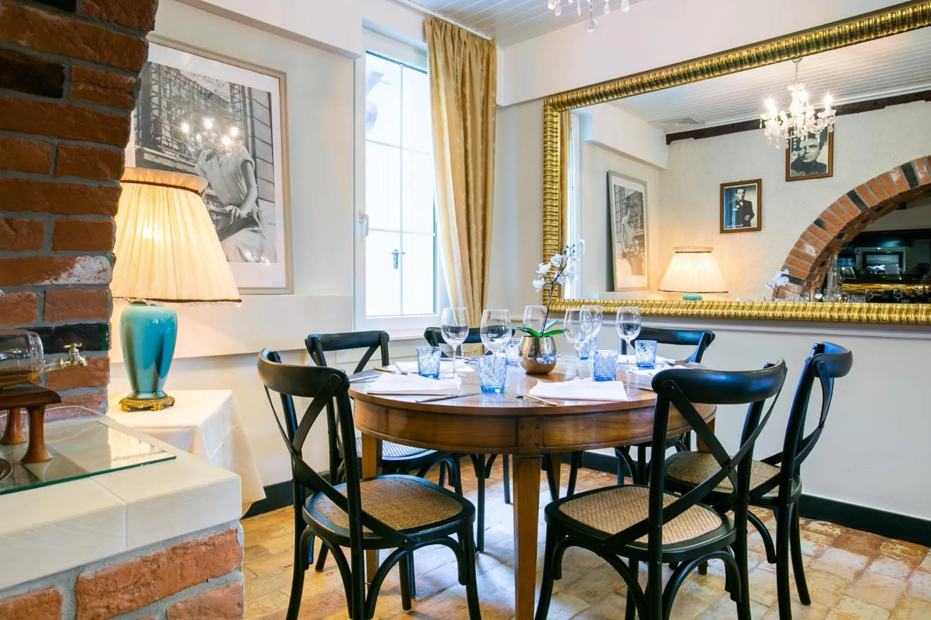 Dining area in Auberge des Grands Bois