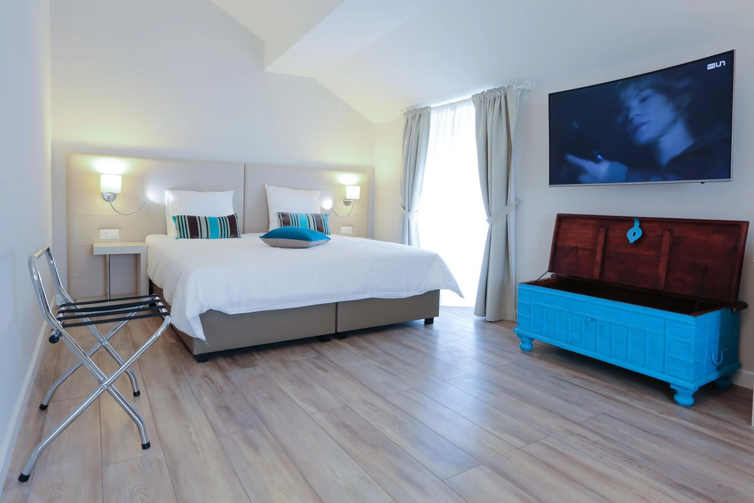 Bed in Auberge des Grands Bois