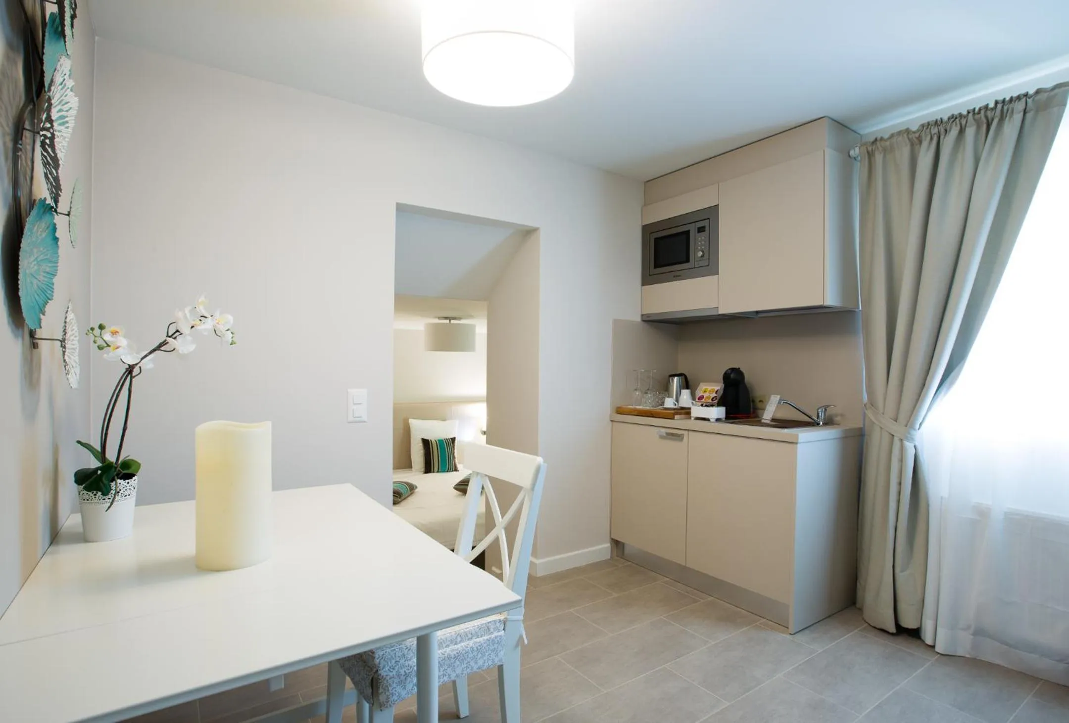 Kitchen or kitchenette in Auberge des Grands Bois