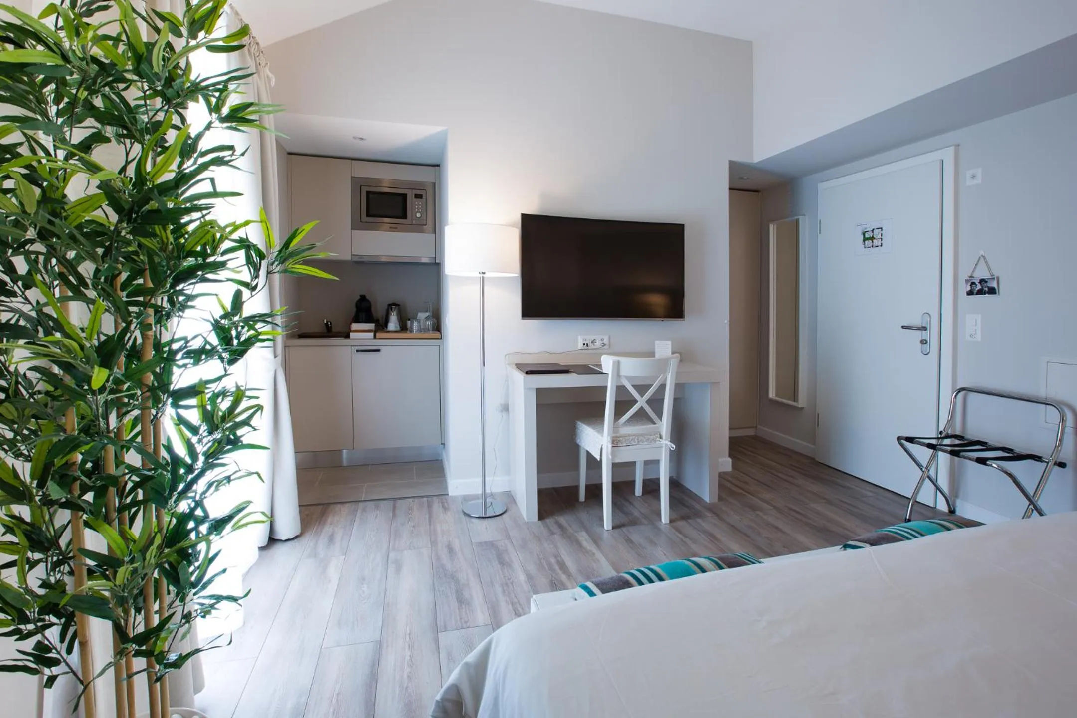 TV and multimedia, Bed in Auberge des Grands Bois