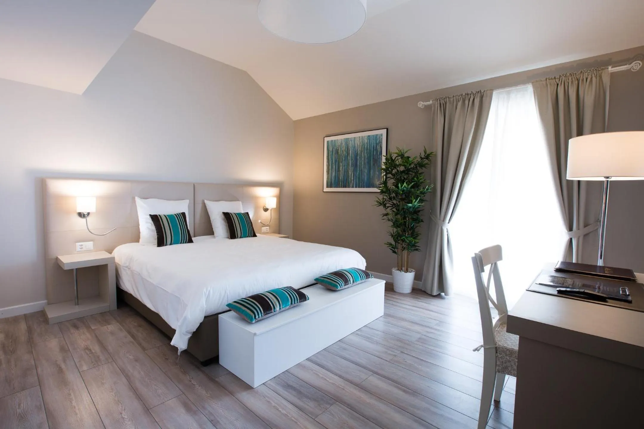 Bed in Auberge des Grands Bois