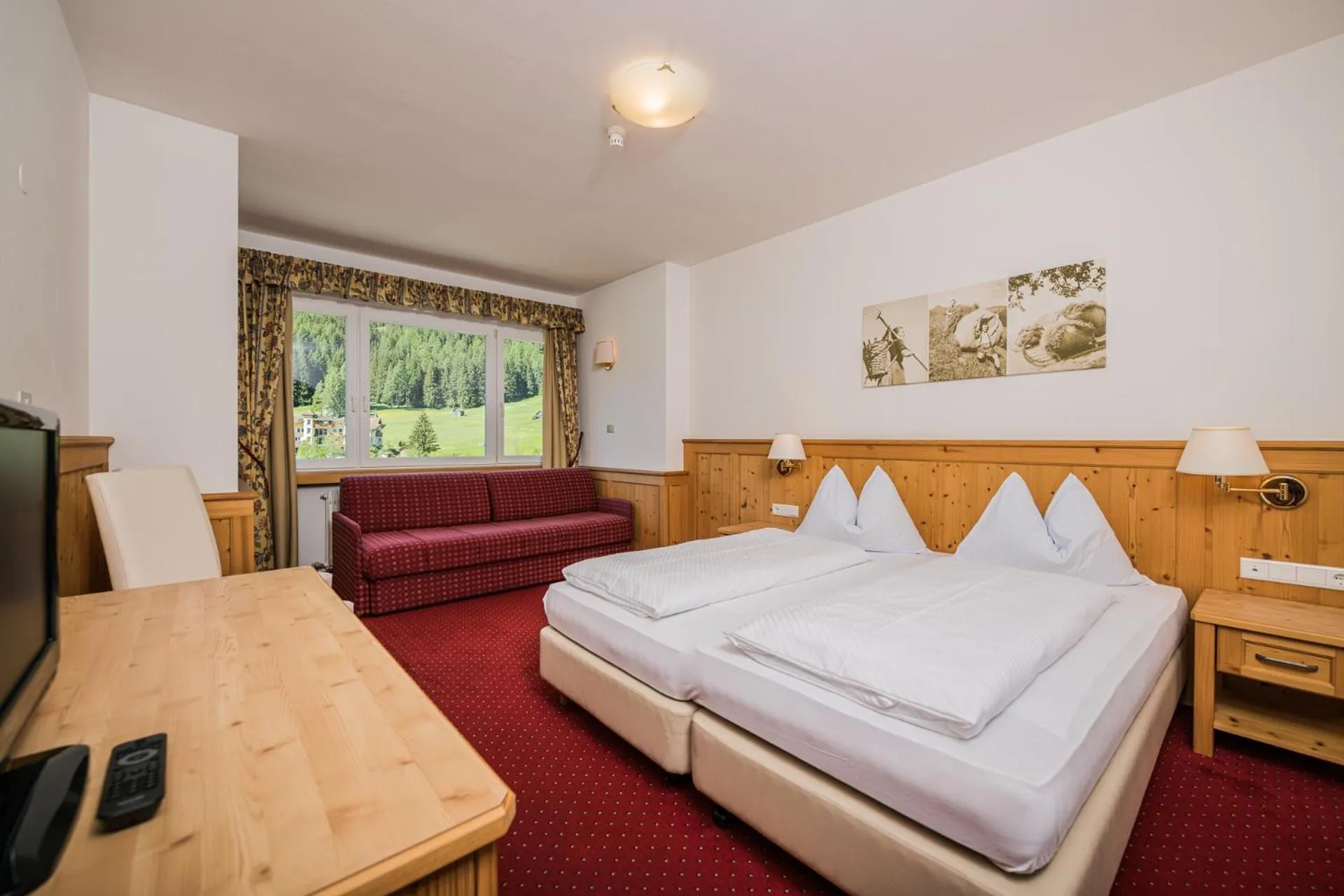 Photo of the whole room, Bed in Hotel Waldheim