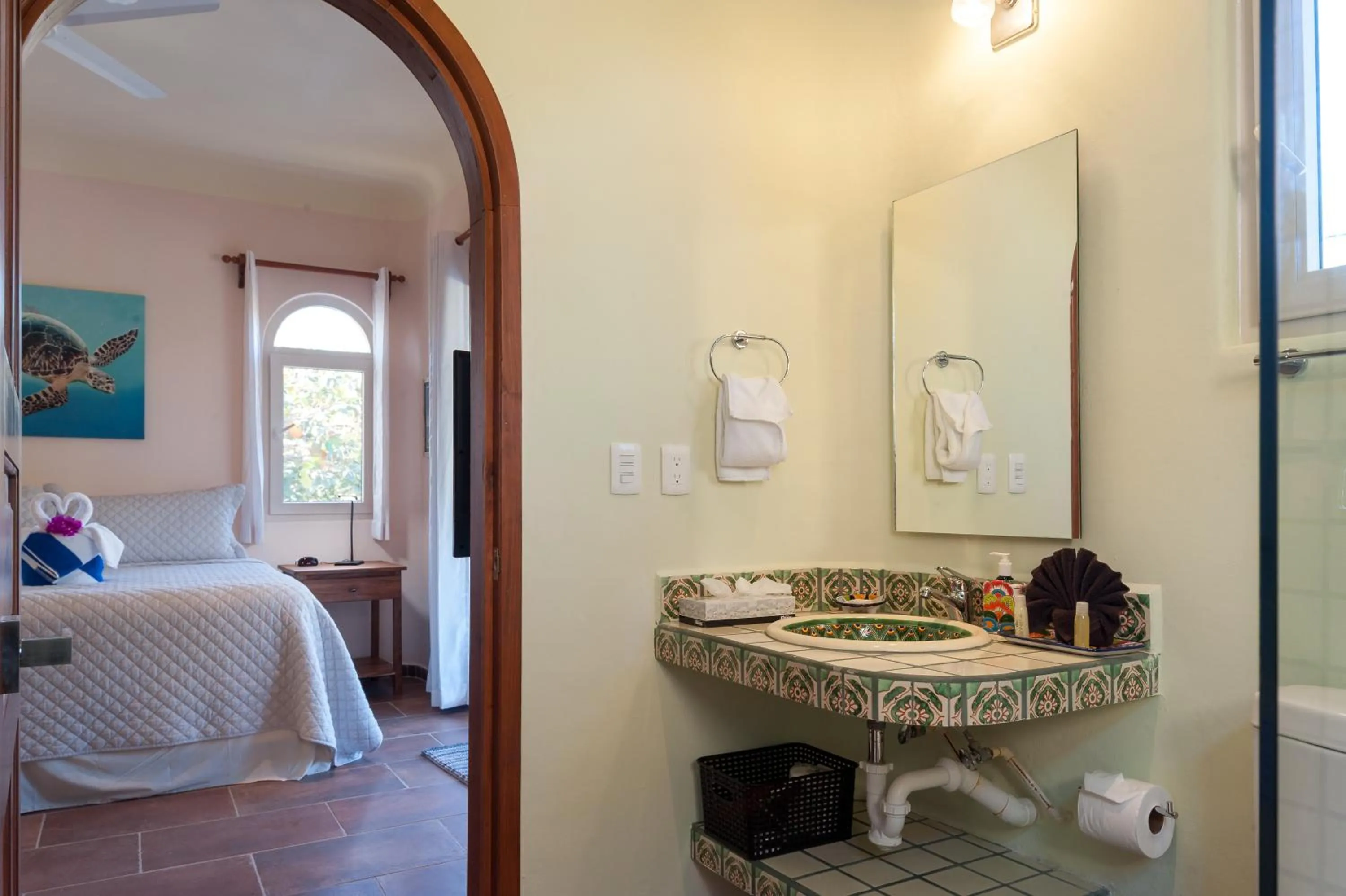 Bathroom in Casa Sonoma - Charming Condos Minutes from Beach & Reef