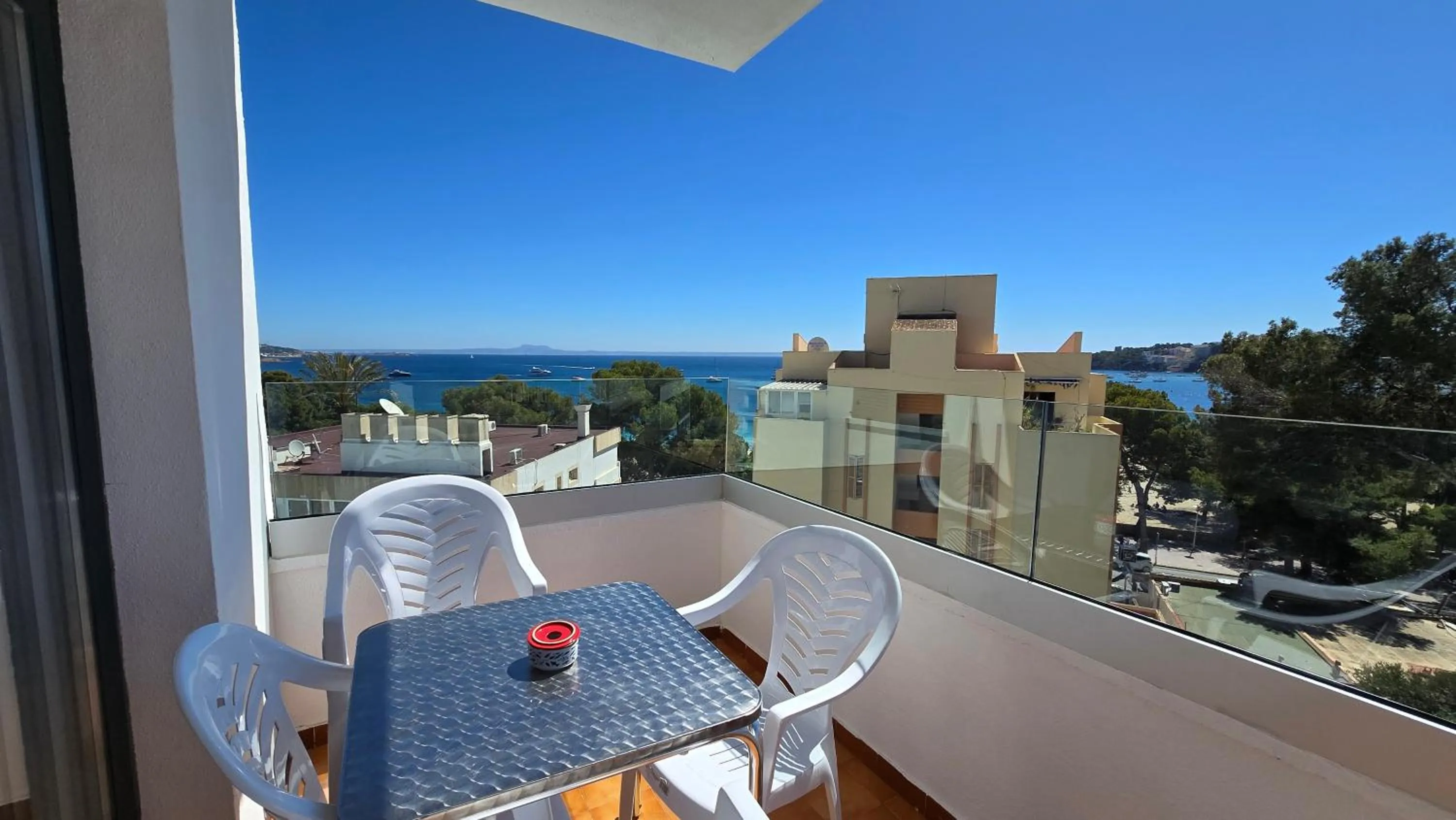 Balcony/Terrace in Marina Palmanova Apartamentos