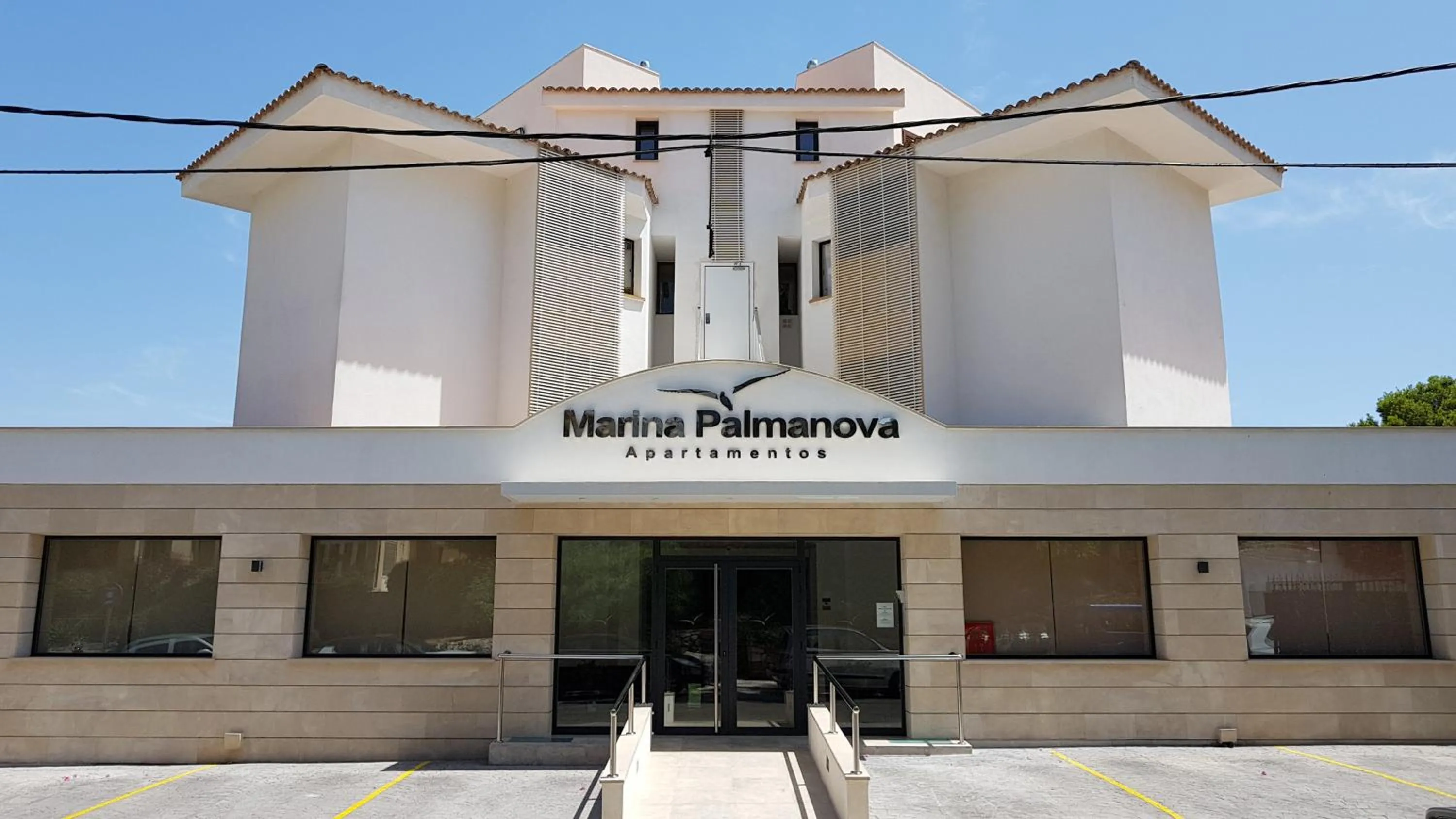 Facade/entrance in Marina Palmanova Apartamentos