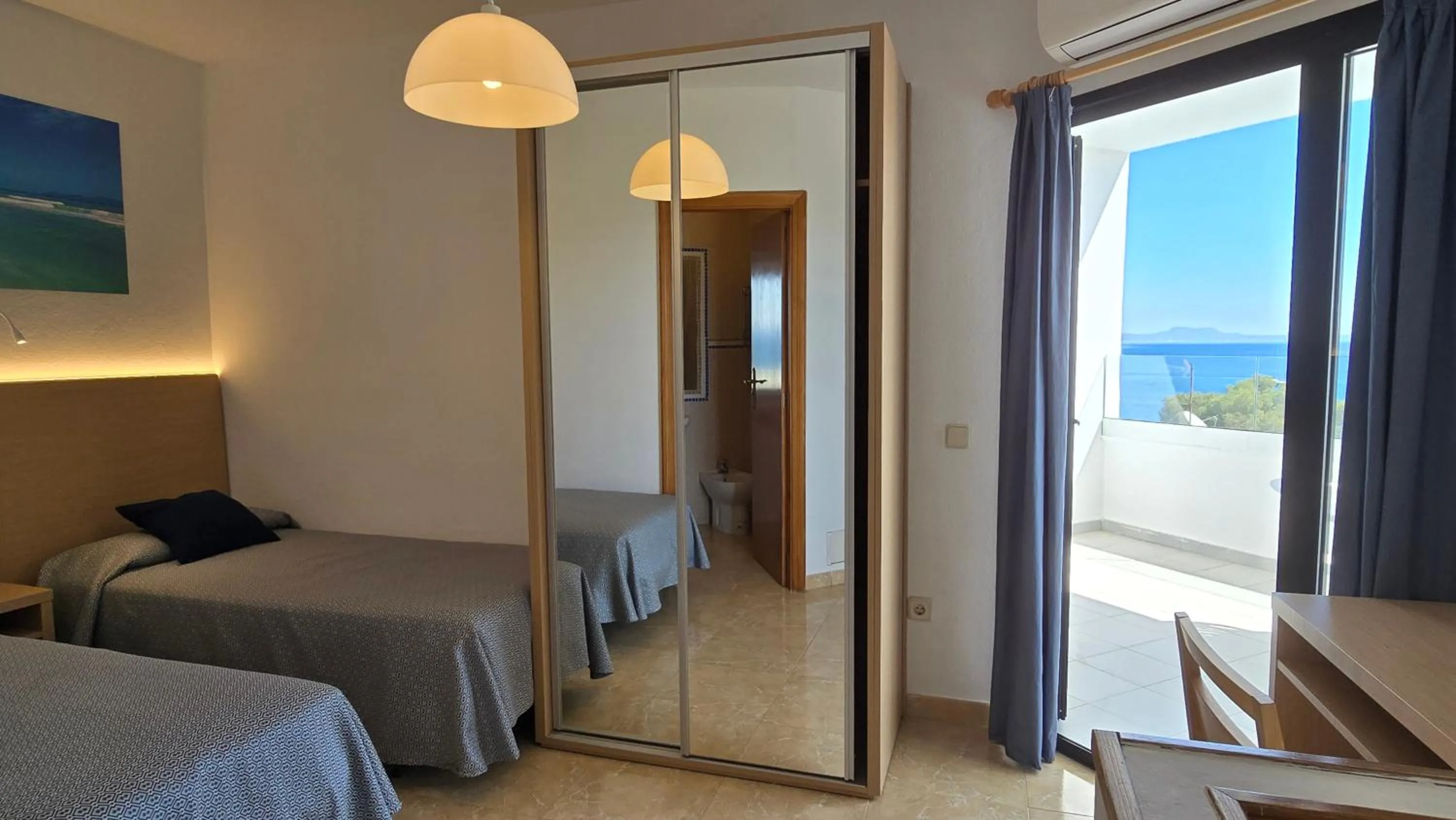 Bed in Marina Palmanova Apartamentos