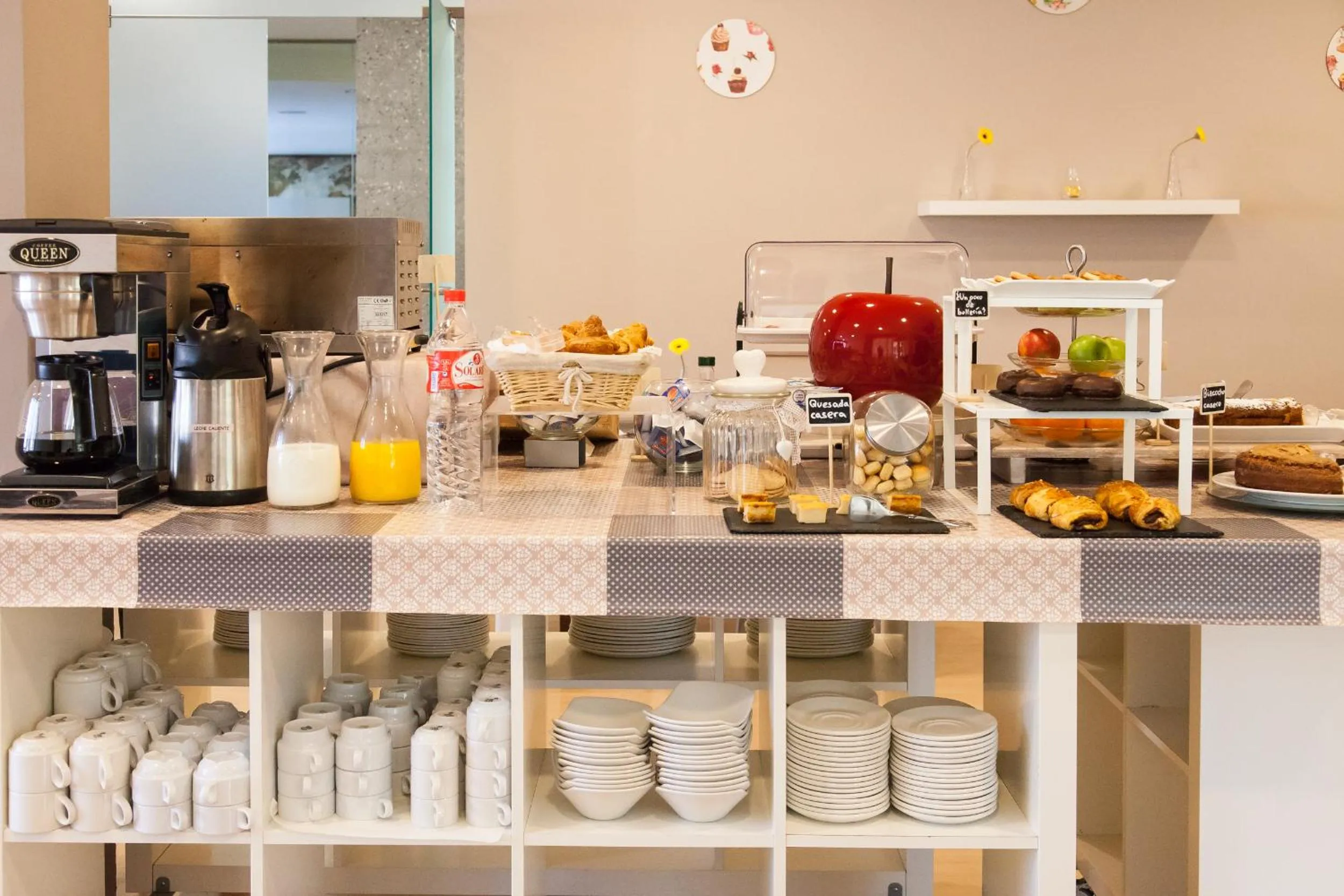 Food and drinks in Hotel Miera