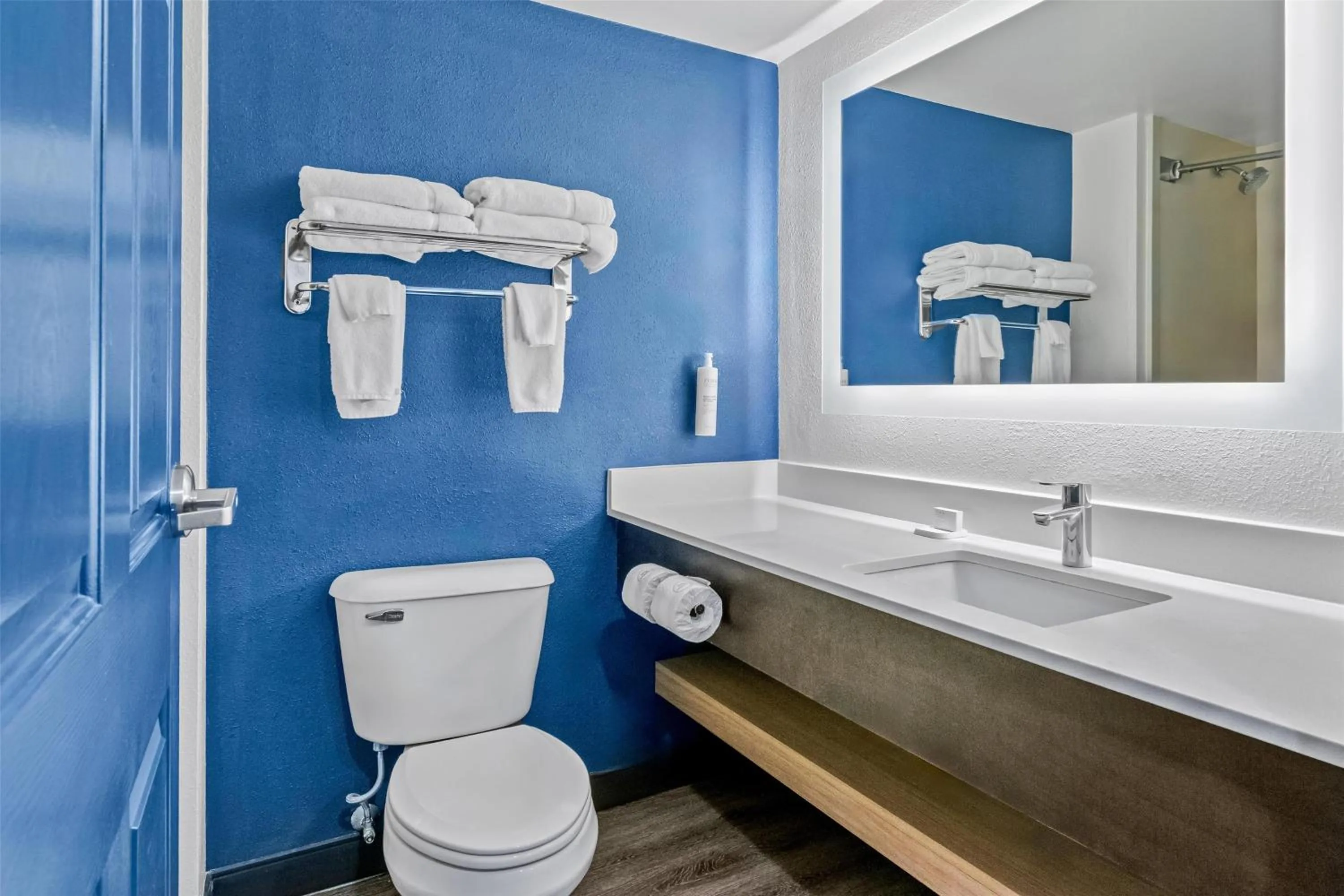 Bathroom in Spark by Hilton Mechanicsburg