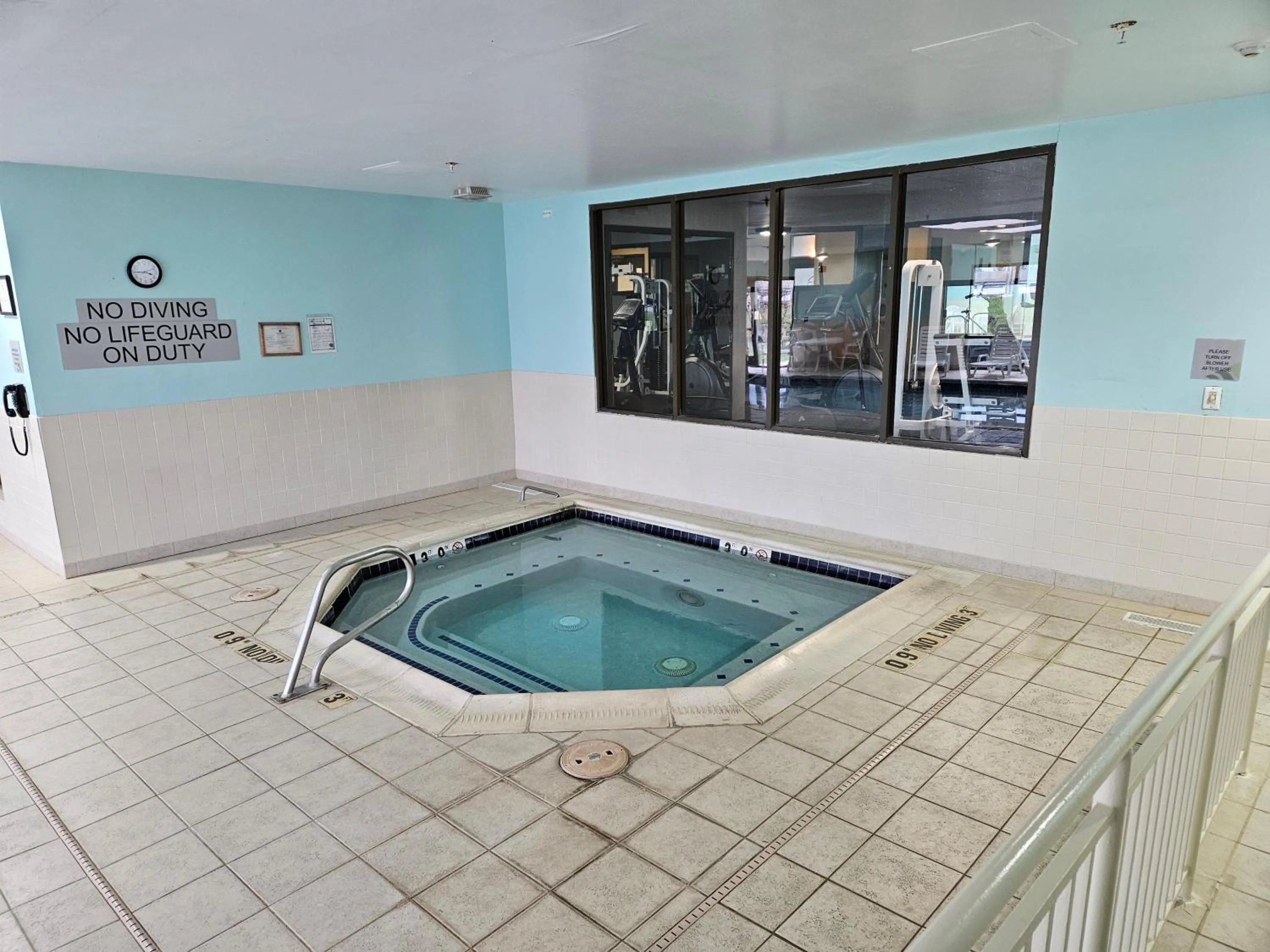 Hot Tub in Wingate by Wyndham Mechanicsburg