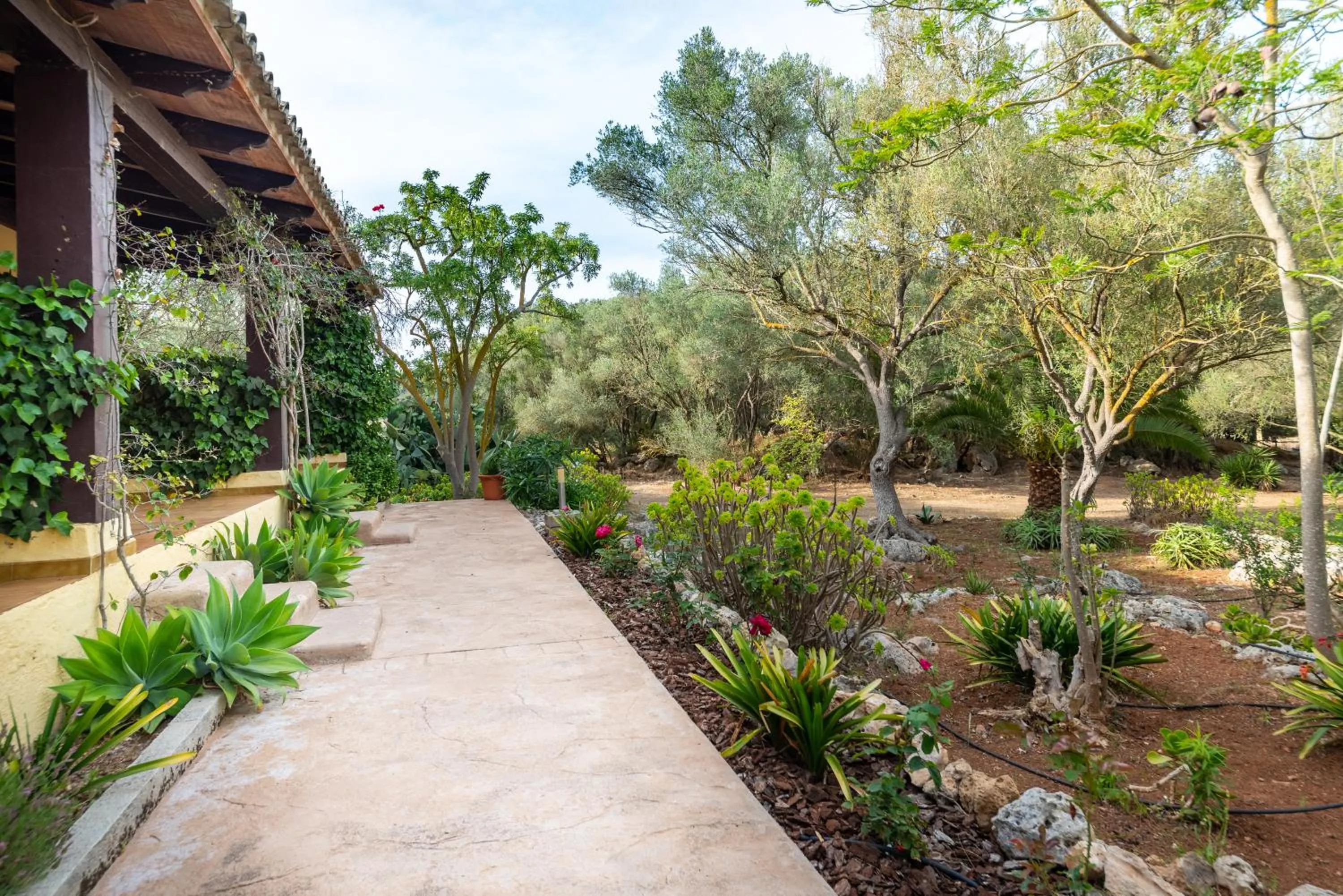 Facade/entrance in Finca Hotel Rural Predio Son Serra