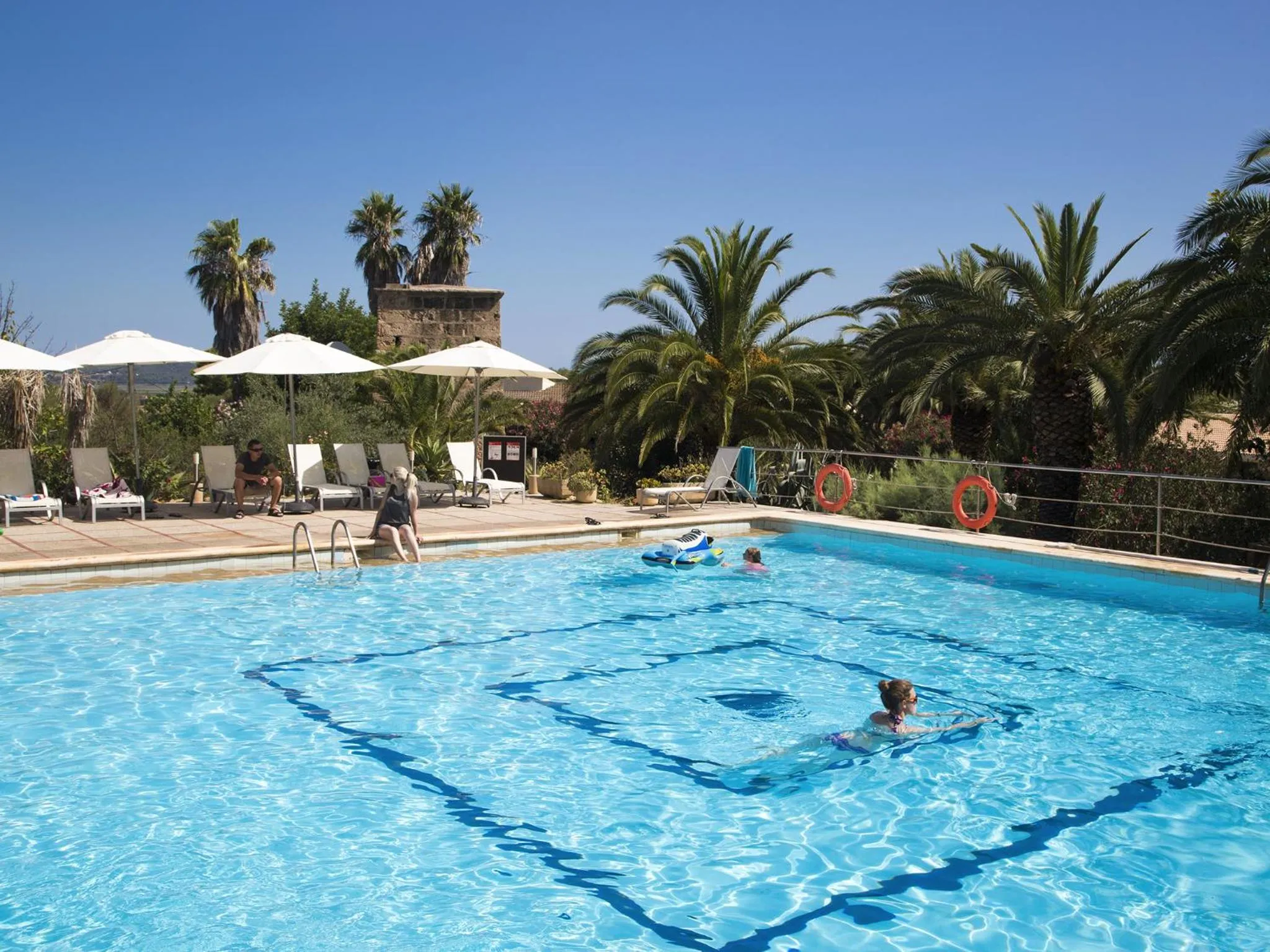 People in Finca Hotel Rural Predio Son Serra