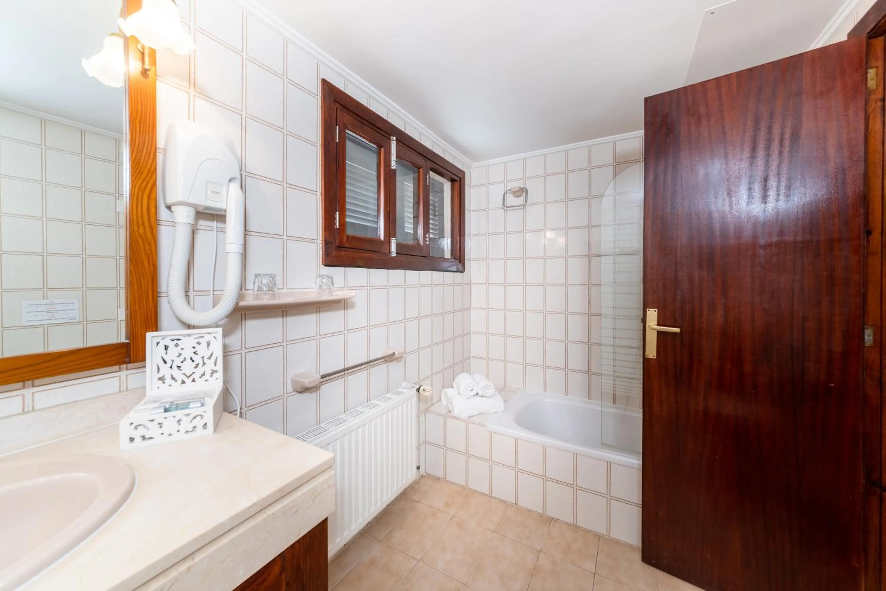 Bathroom in Finca Hotel Rural Predio Son Serra