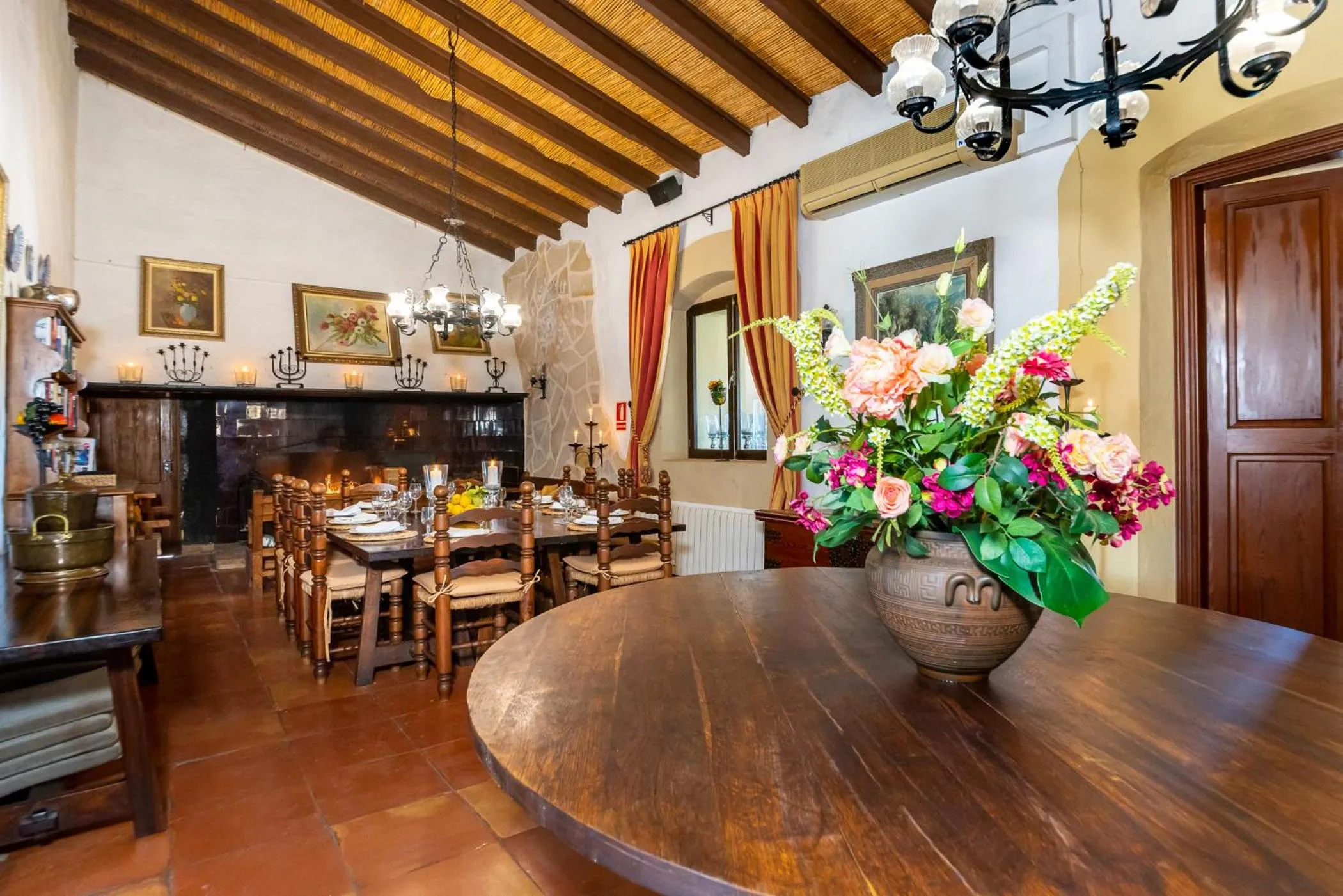 Dining area in Finca Hotel Rural Predio Son Serra