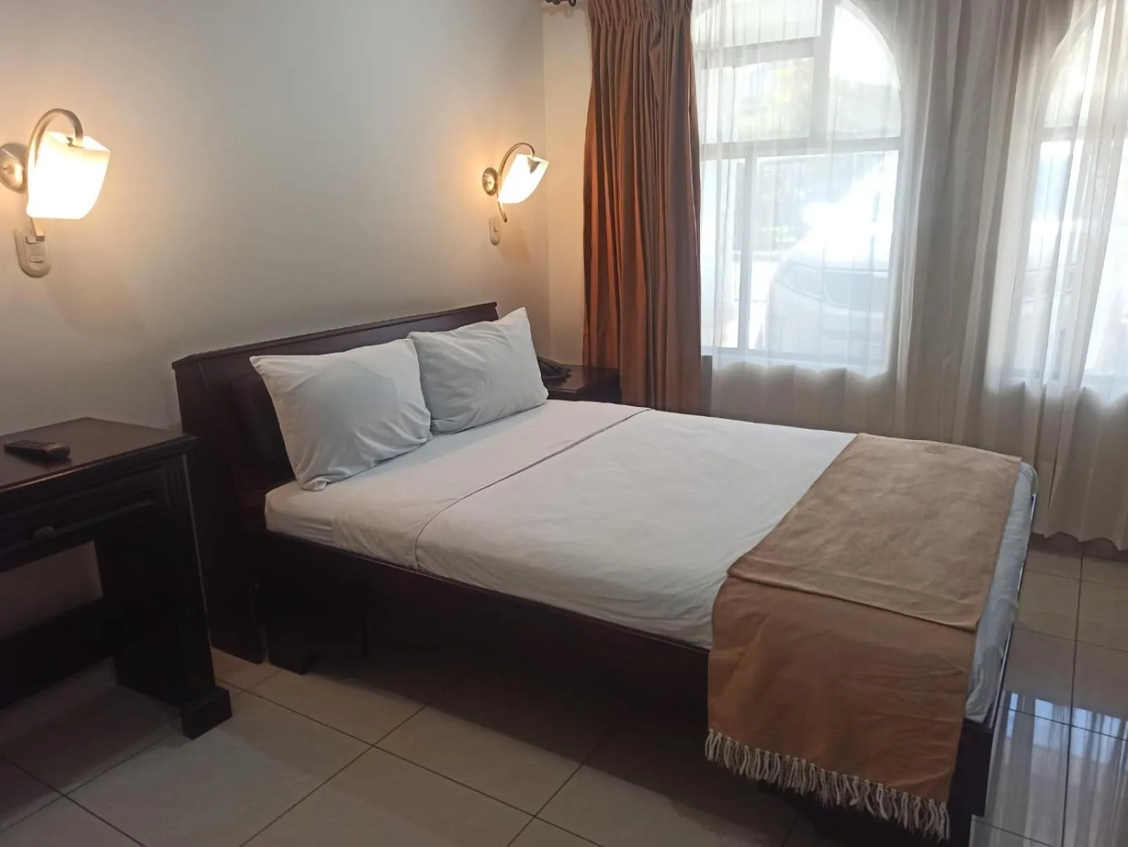 Bed in Hotel Plaza Real Suites & Apartments San Jose