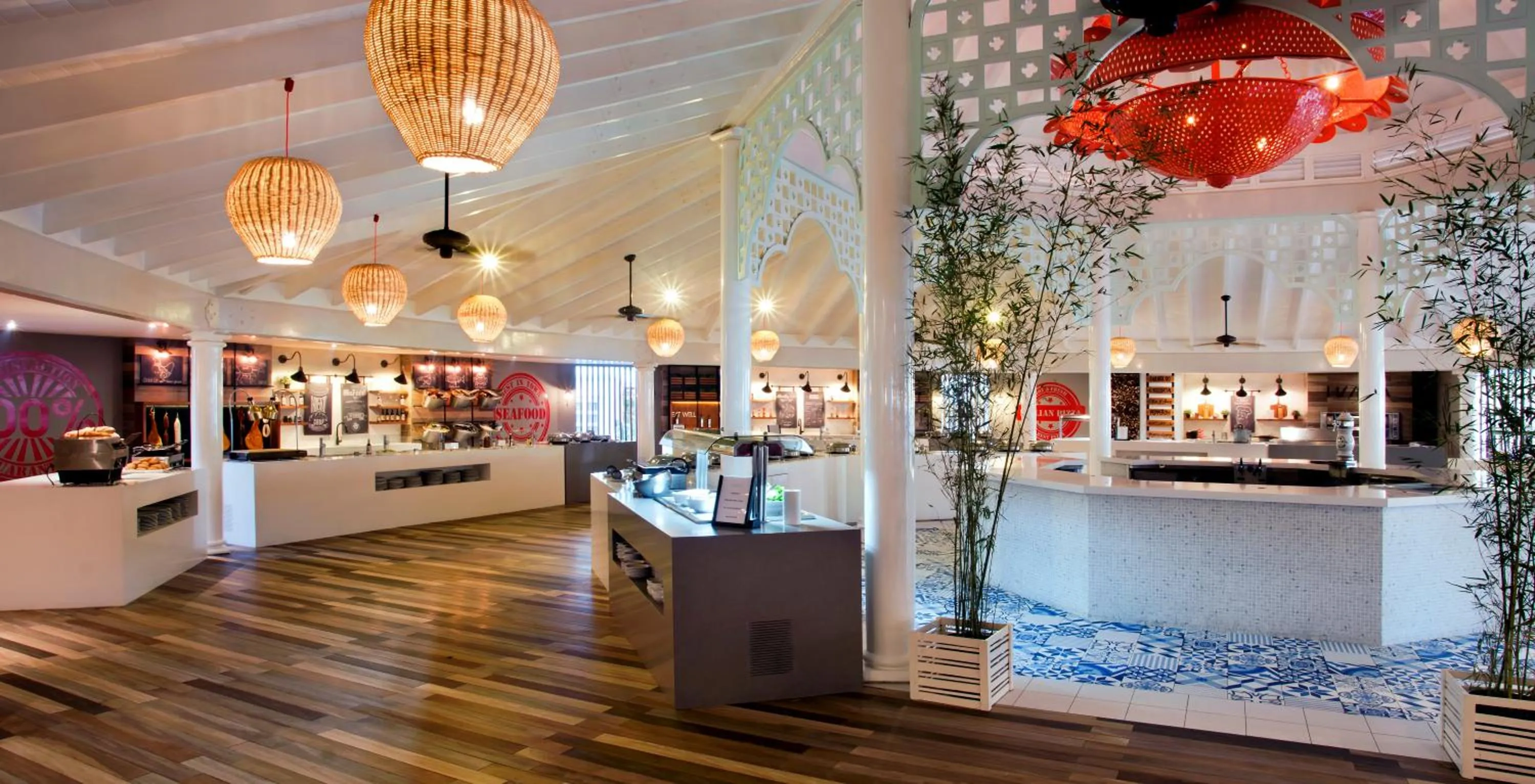 Restaurant/places to eat in VH - Gran Ventana Beach Resort