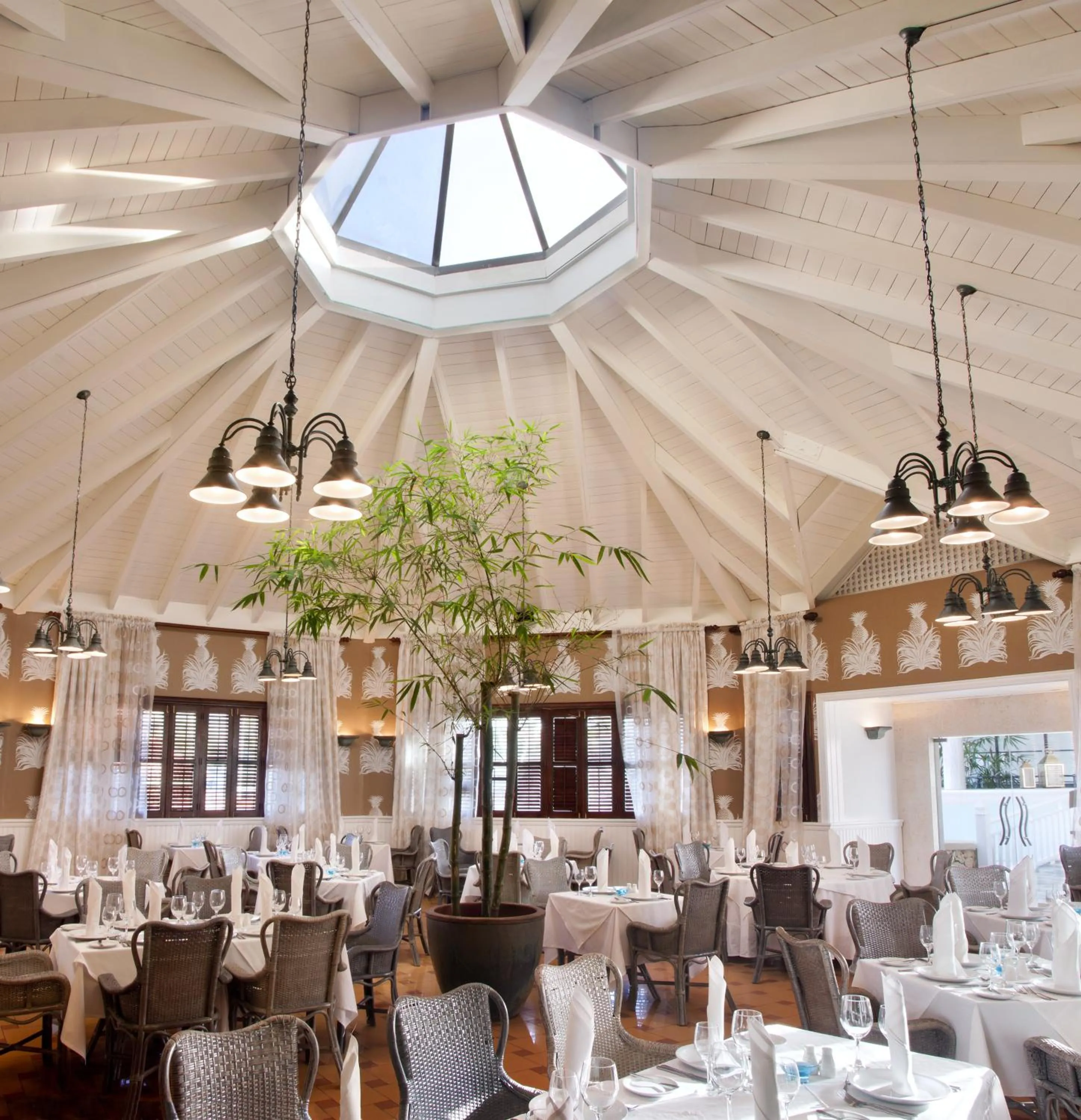 Restaurant/places to eat in VH - Gran Ventana Beach Resort