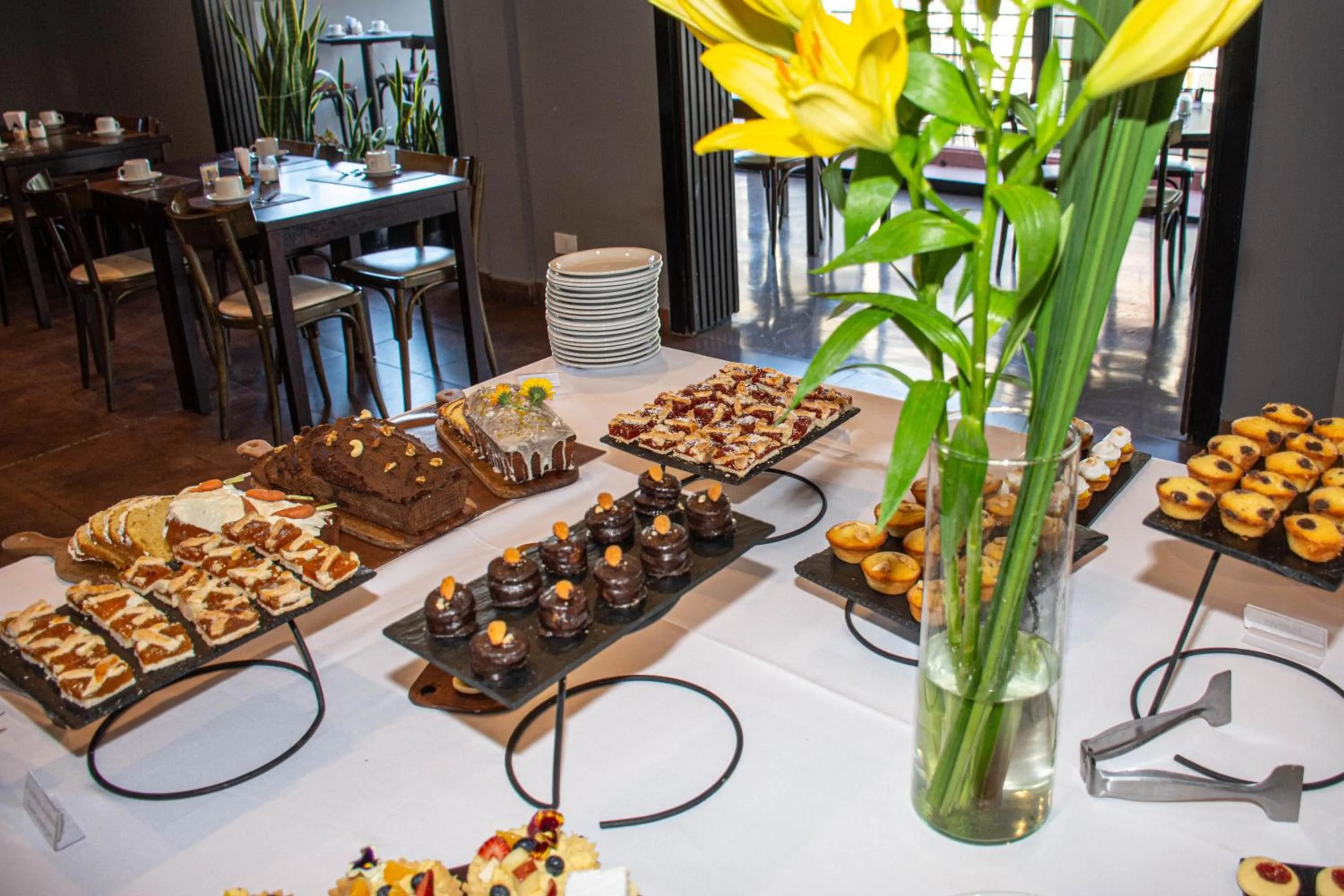 Breakfast in Duomi Hotel Buenos Aires