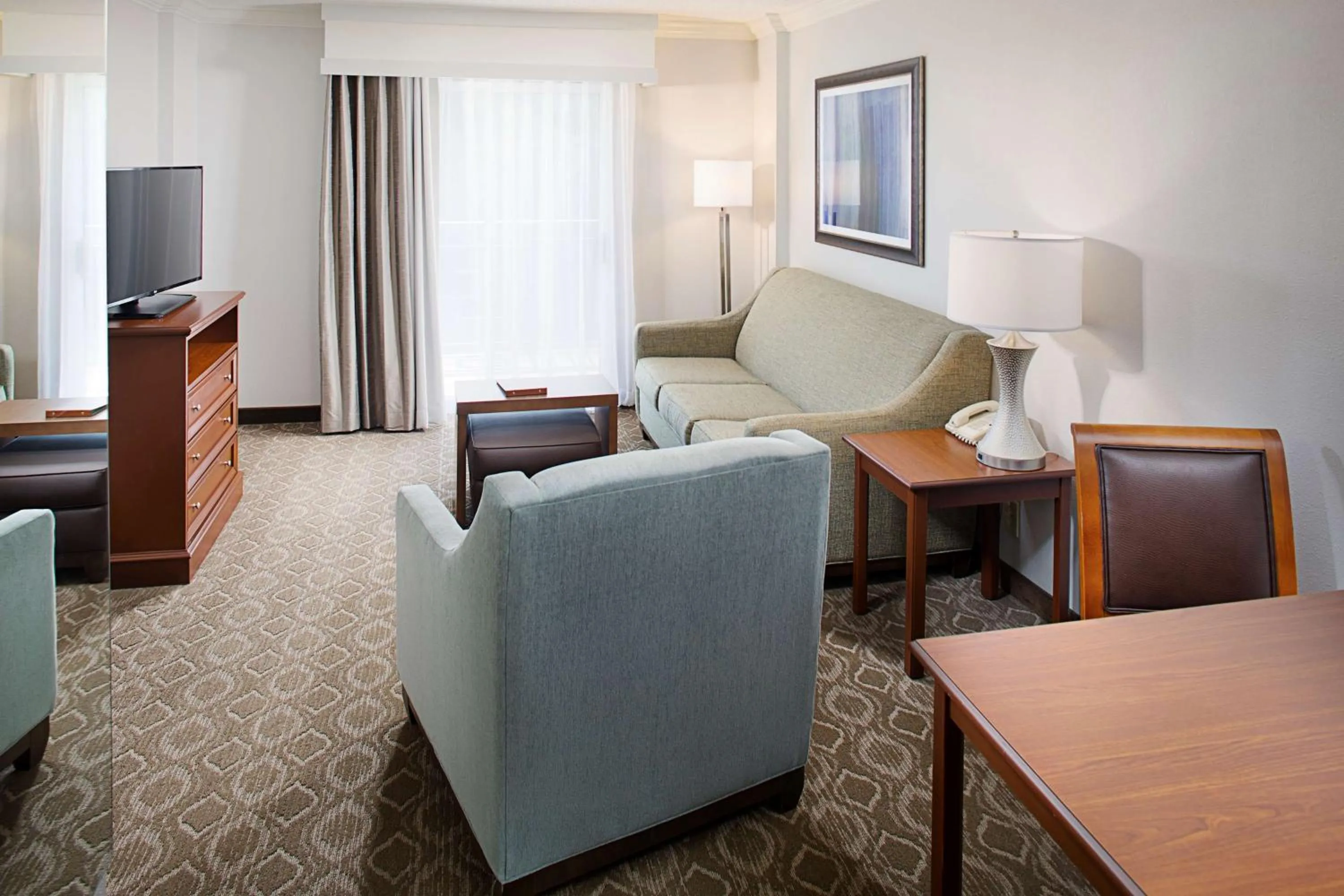 Bed in Homewood Suites by Hilton Raleigh/Cary