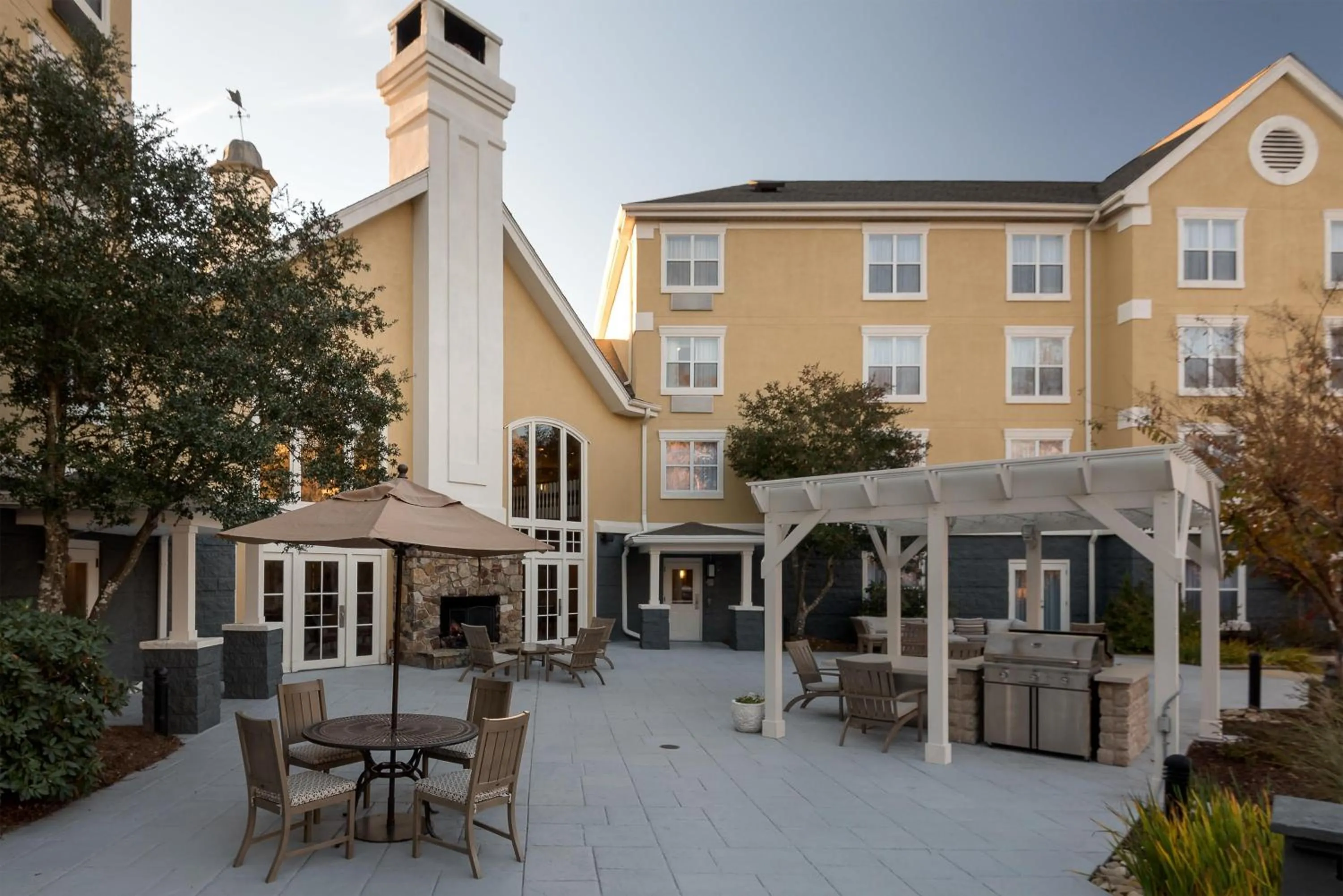 Property building in Homewood Suites by Hilton Raleigh/Cary
