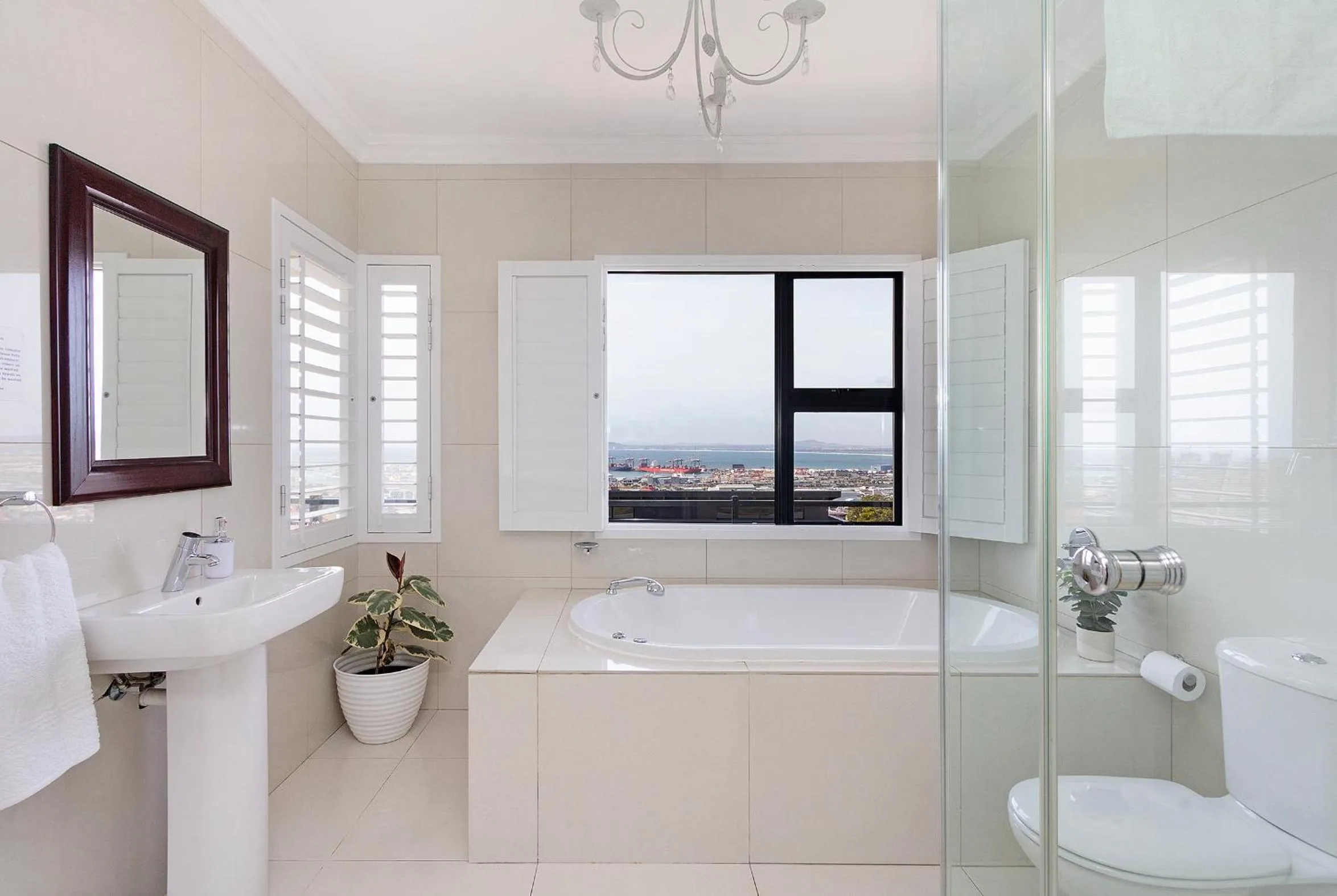 Bathroom in STAR APARTMENTS