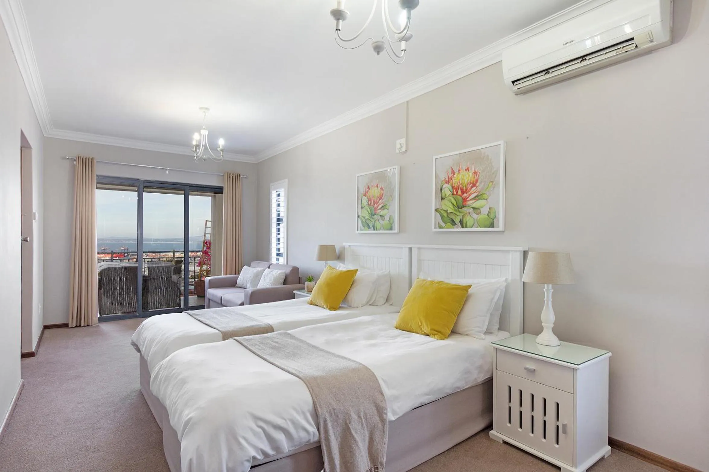 Bedroom, Bed in STAR APARTMENTS