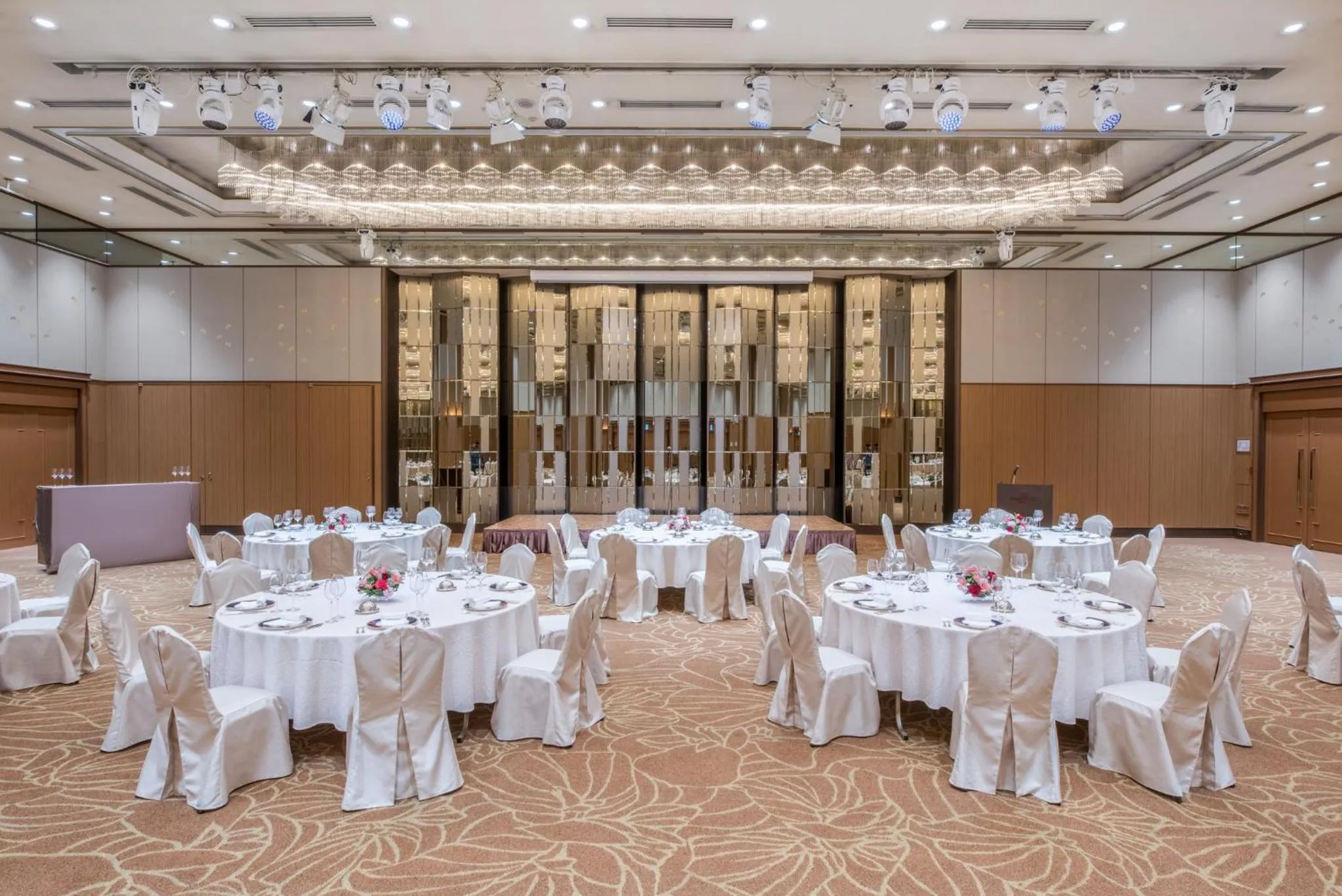 Banquet/Function facilities in ANA Crowne Plaza Kanazawa by IHG