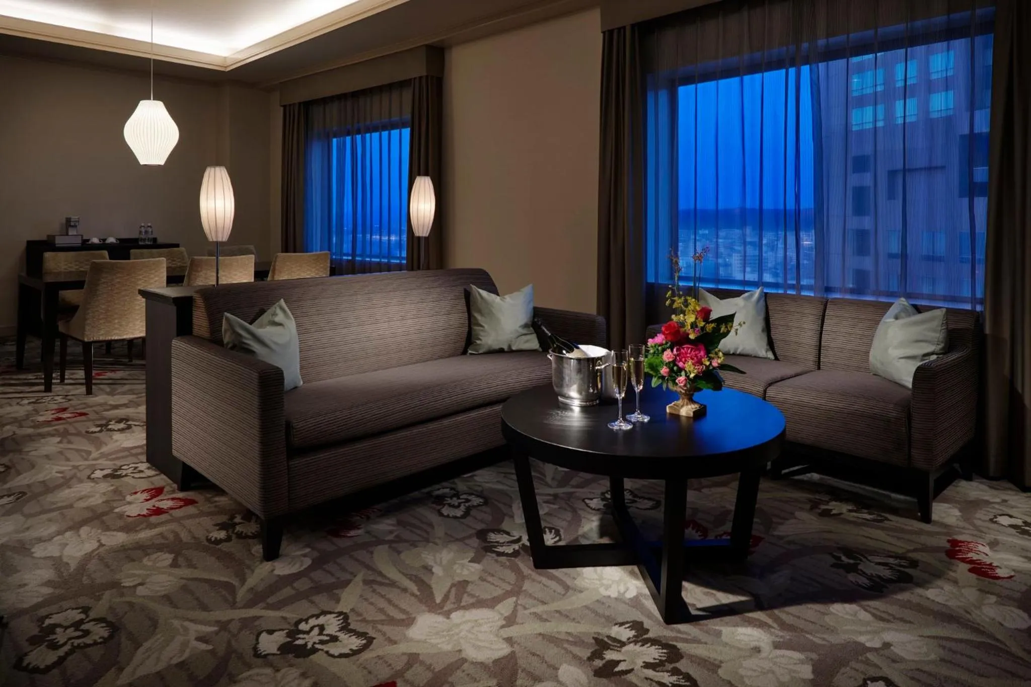 Photo of the whole room in ANA Crowne Plaza Kanazawa by IHG