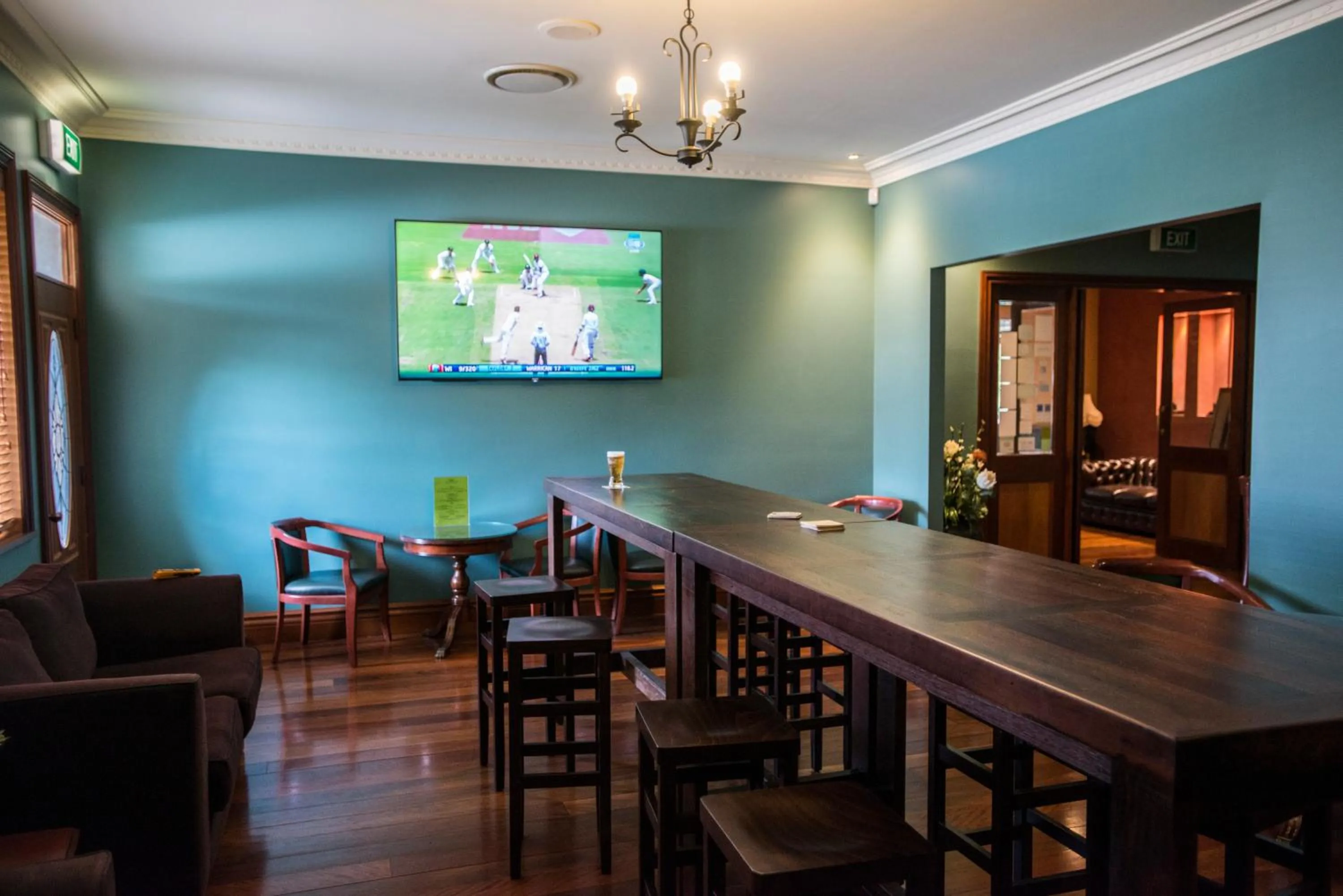 Alcoholic drinks in Best Western Plus All Settlers Motor Inn