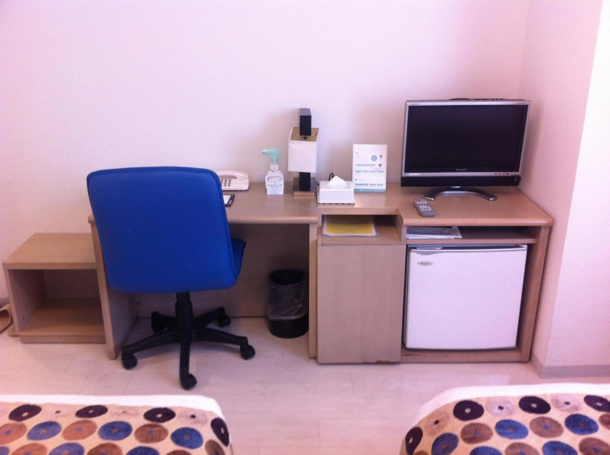 TV and multimedia, Bed in Smile Hotel Okinawa Naha (Tomari Port)