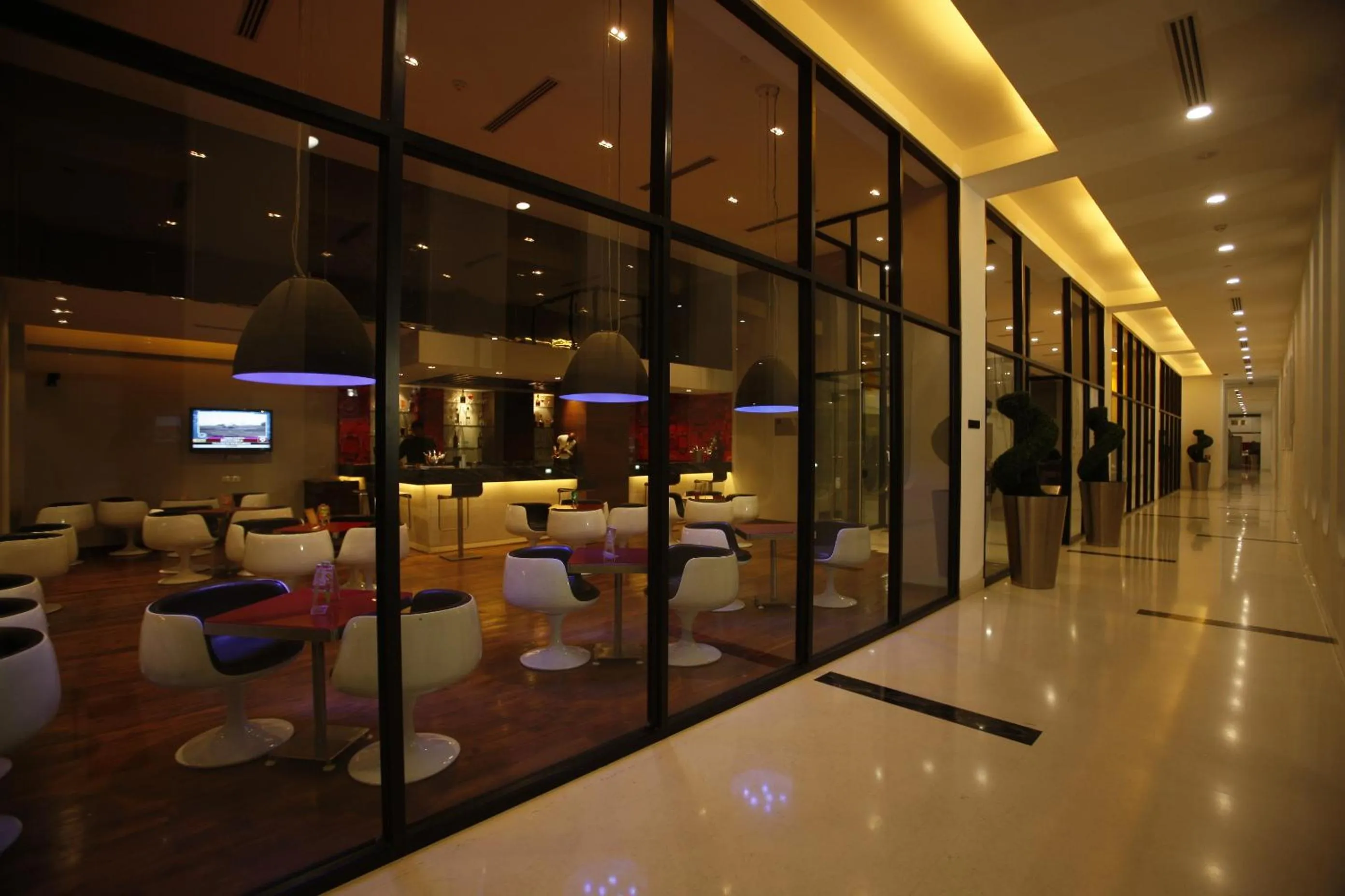 Dining area in Keys Select by Lemon Tree Hotels, Whitefield, Bengaluru