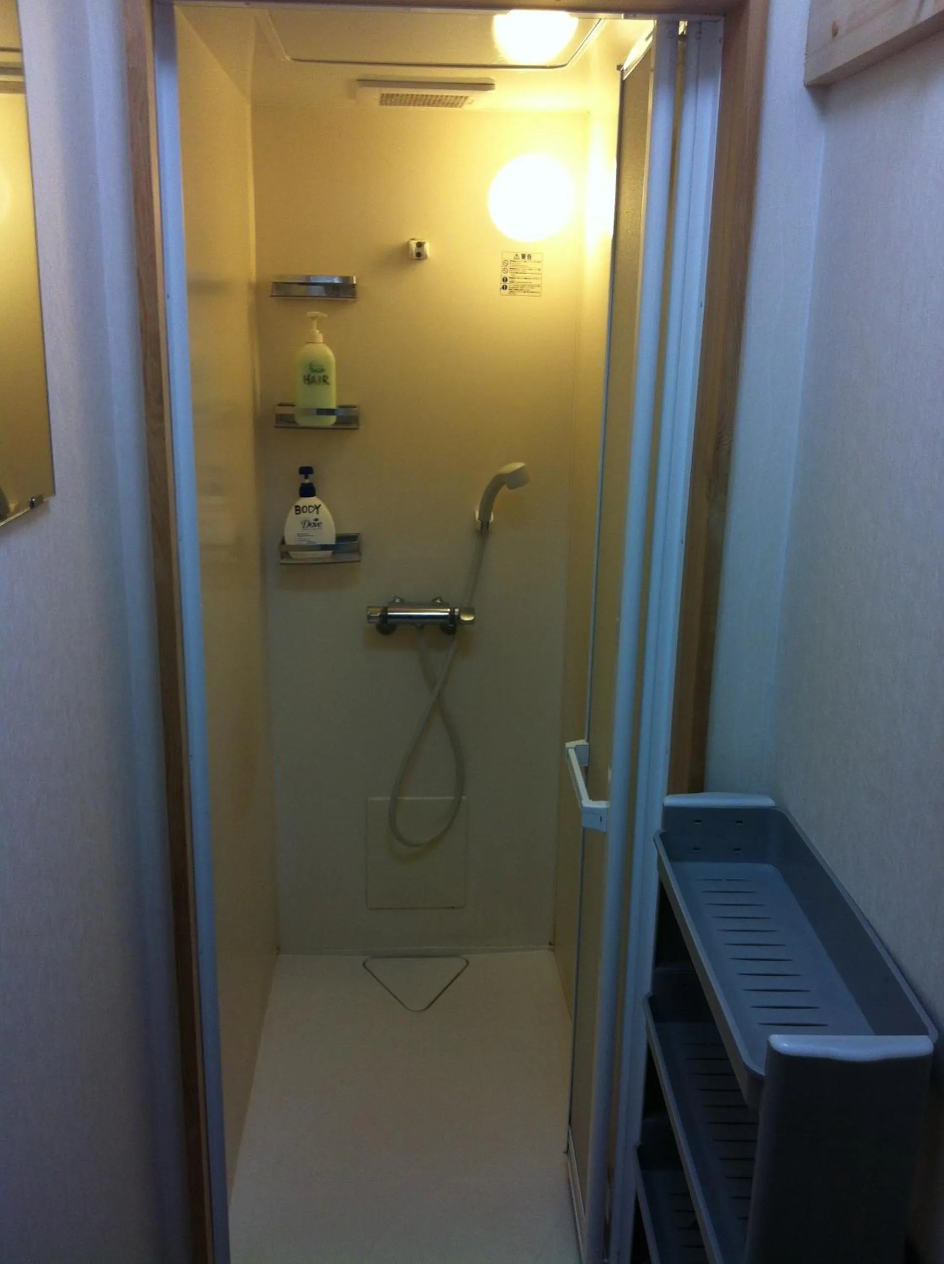Shower in Rakucho Ryokan