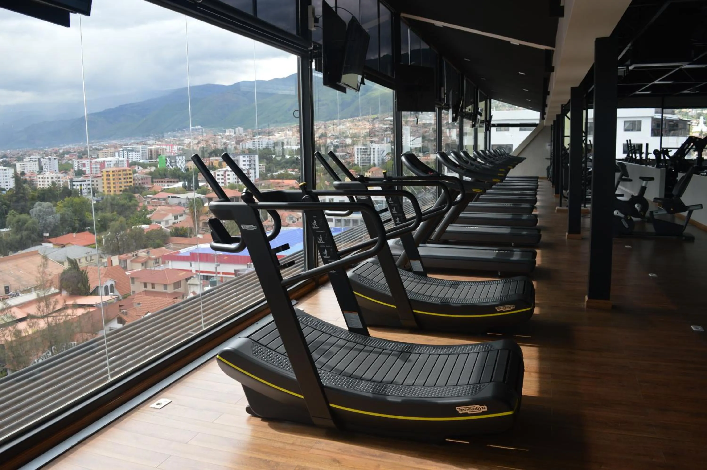 Fitness centre/facilities in Huper Hotel Boutique