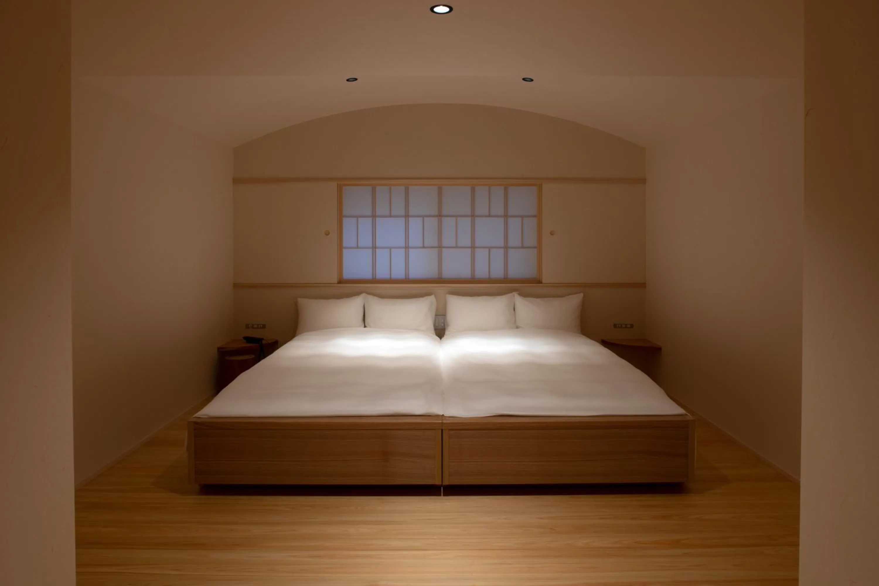 Bedroom, Bed in Tsukihitei