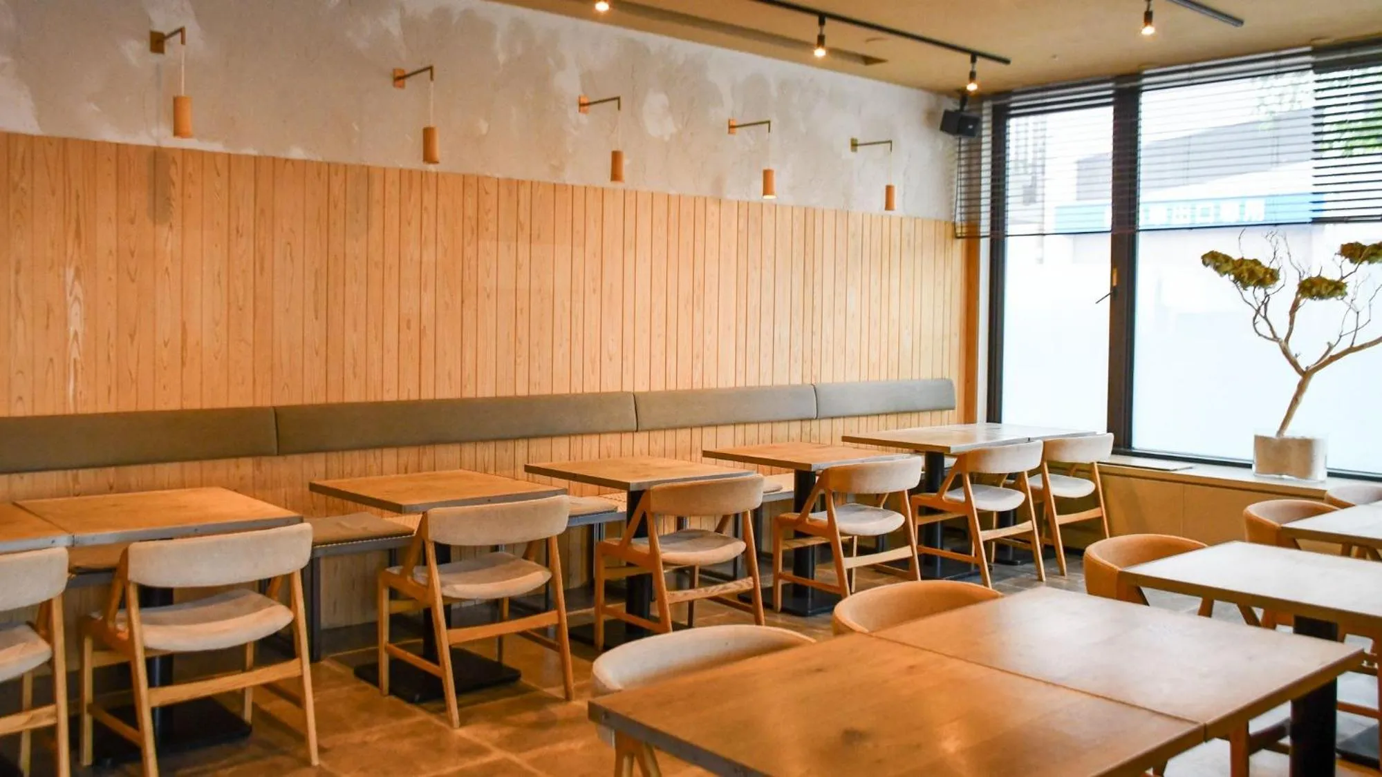 Restaurant/places to eat in Kotoni Green Hotel