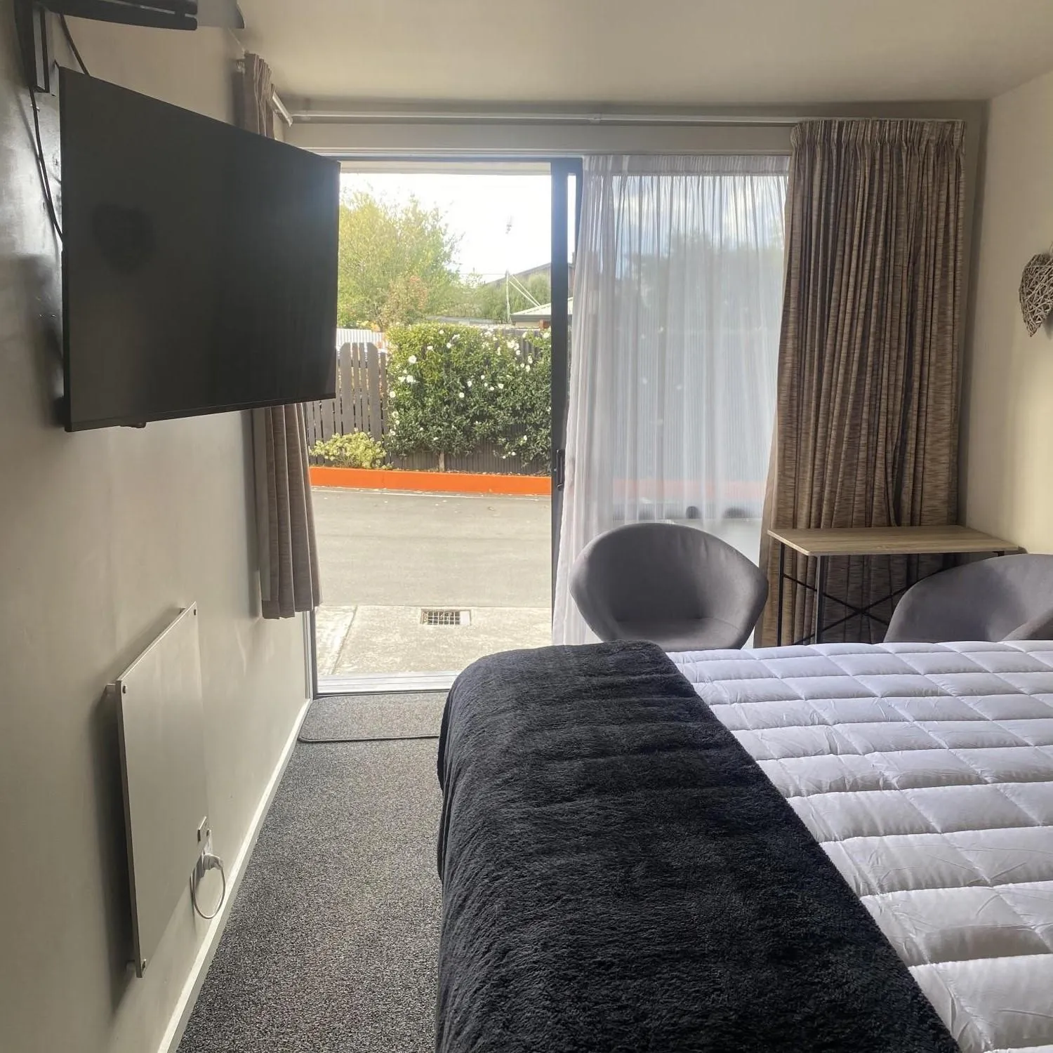 Bed in Ashbury Park Motel