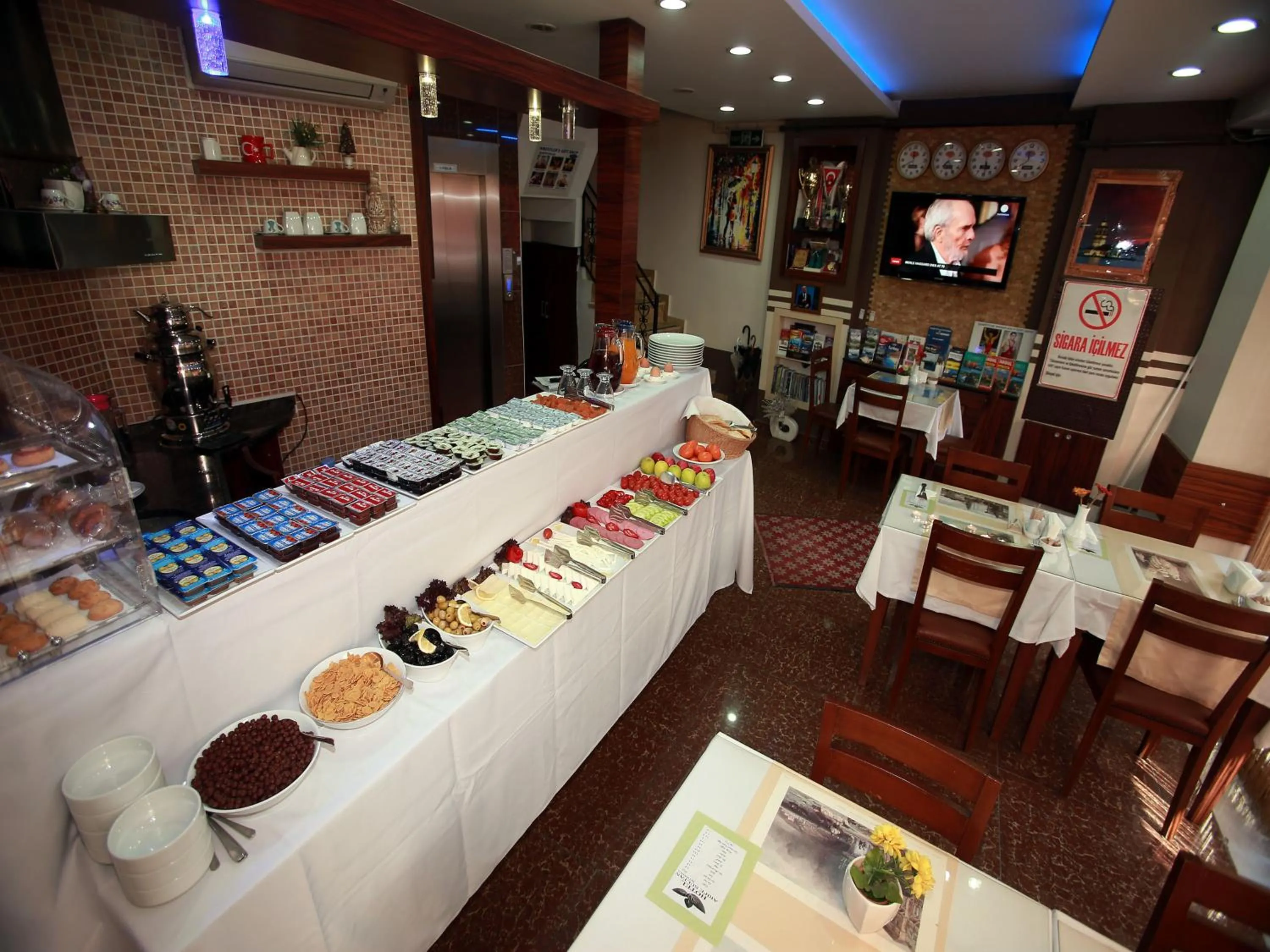 Continental breakfast in Arife Sultan Hotel