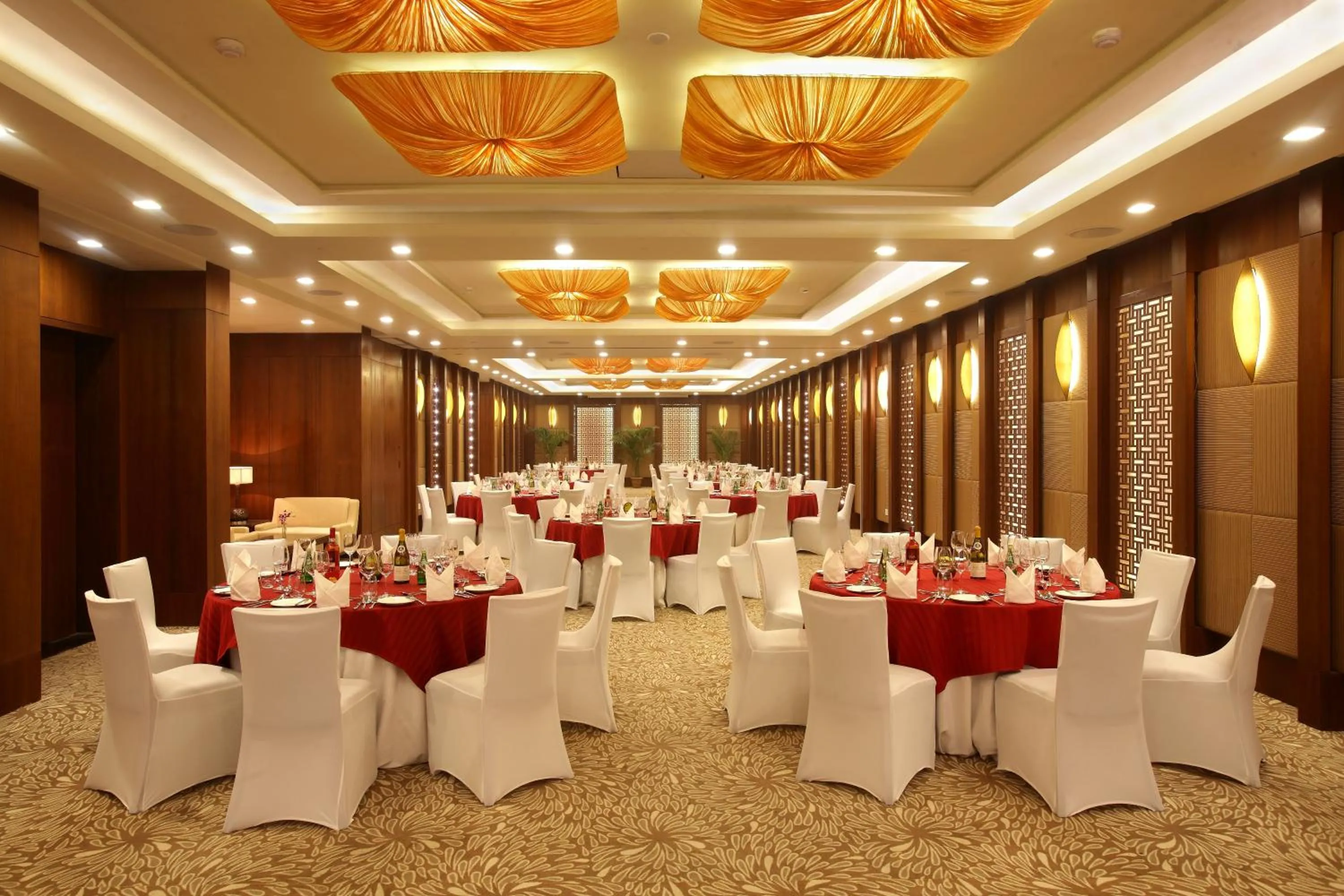 Banquet/Function facilities in Crowne Plaza New Delhi Okhla by IHG