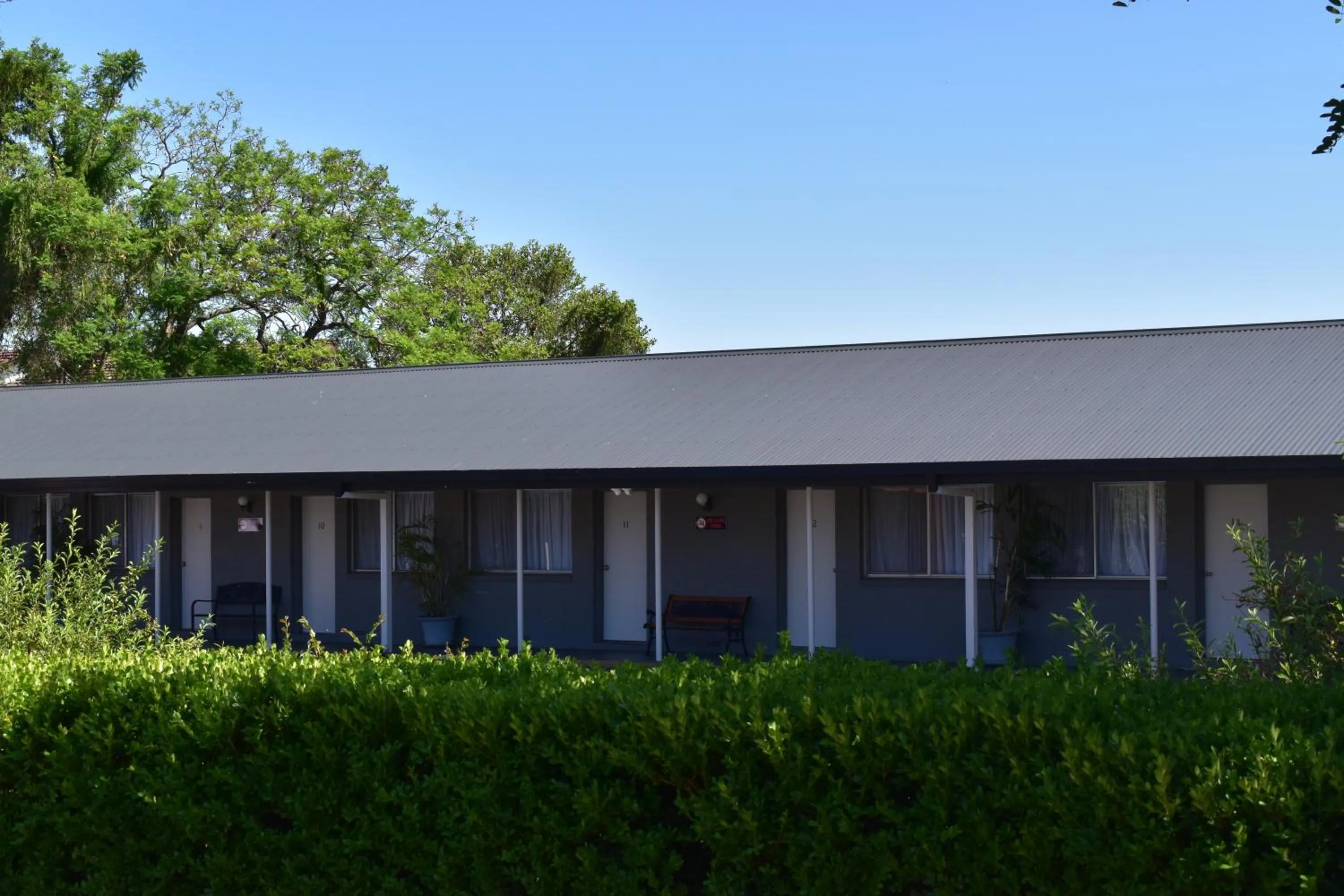 Property building in Country Leisure Motor Inn